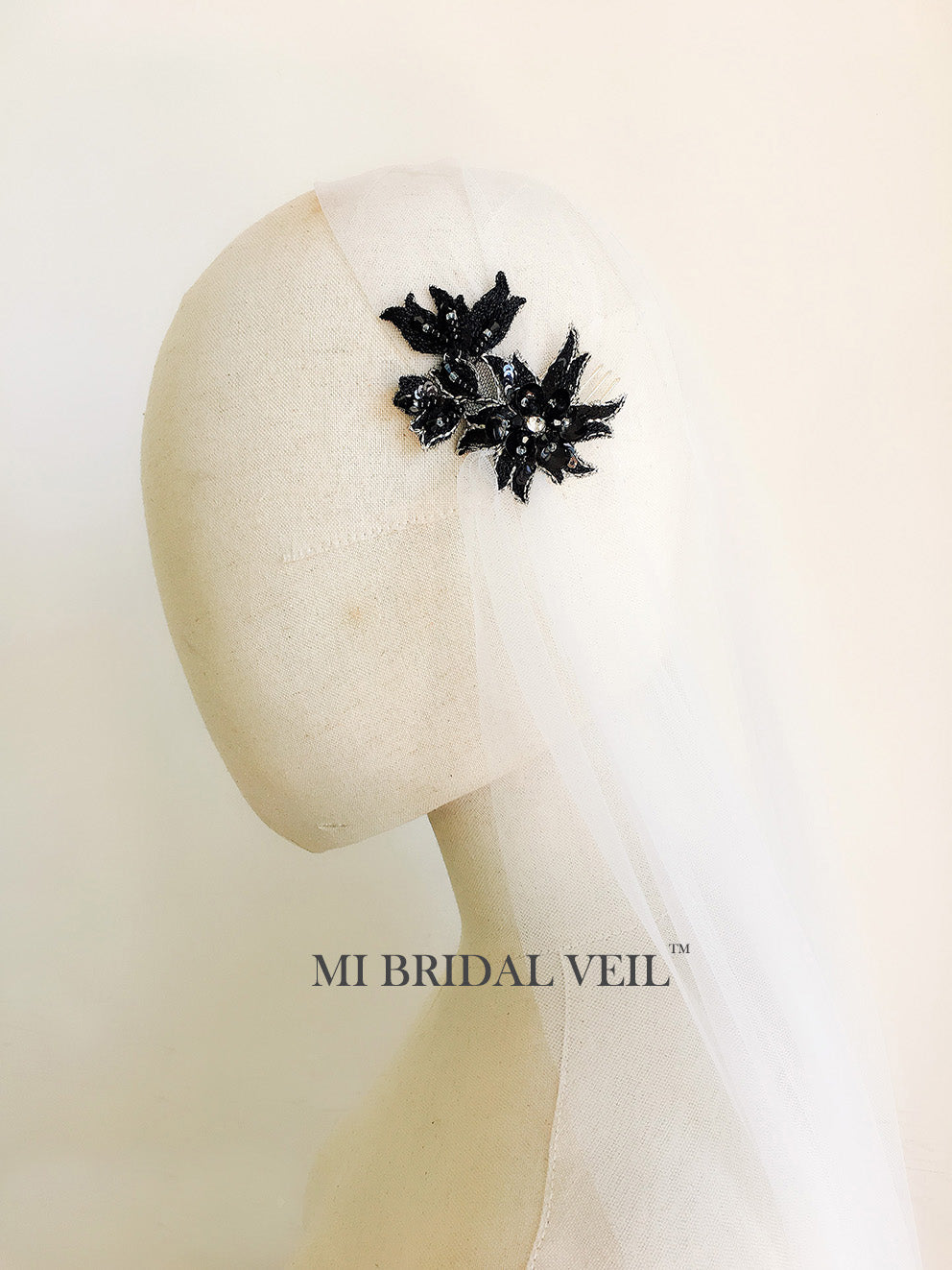 Juliet Cap Veil with Beaded Details | Vintage Bridal Headpiece for Wedding & Special Occasions | Perfect for Boho, Classic & Retro Bridal Looks