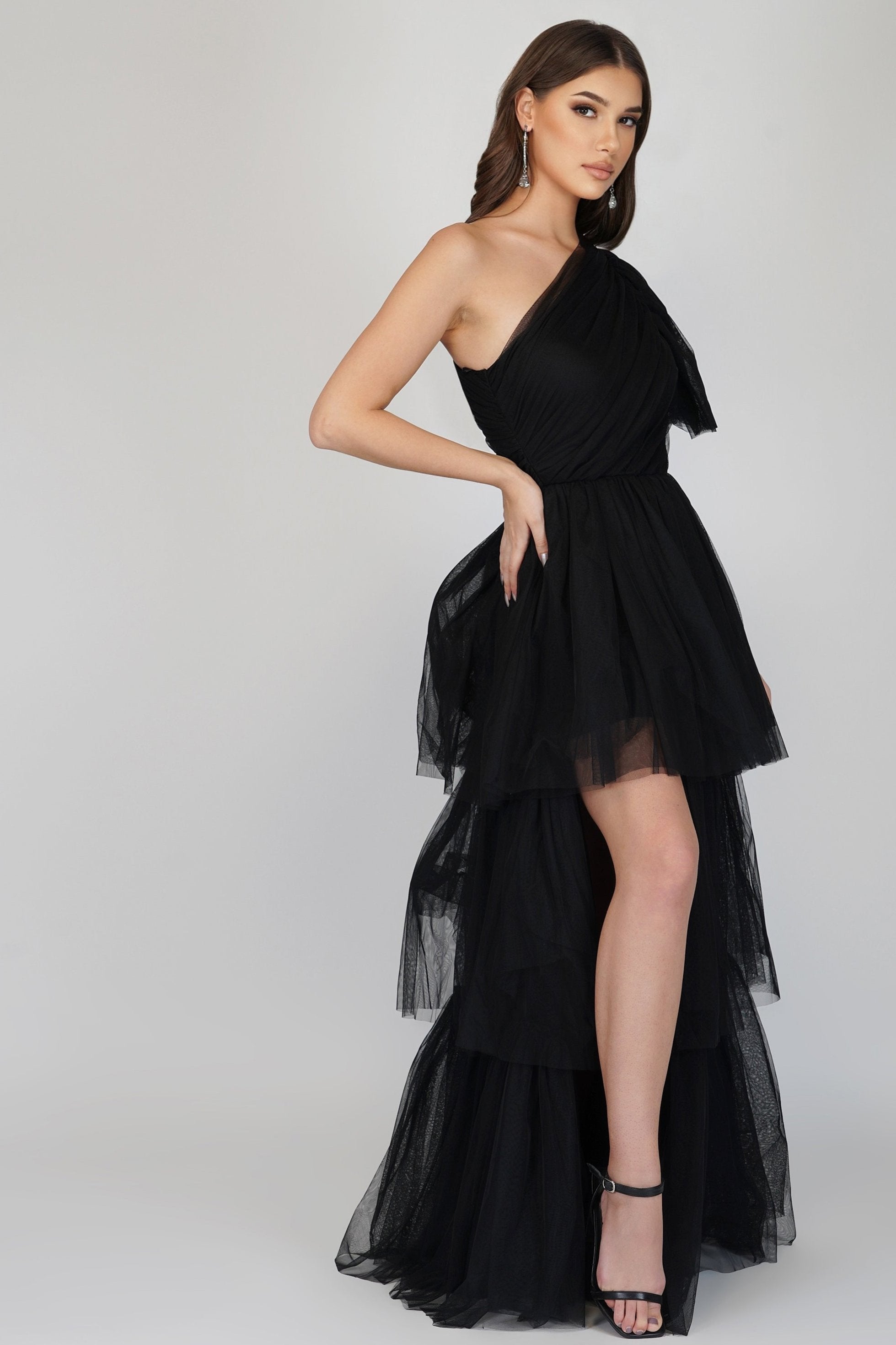 Elegant Black One Shoulder Tulle Gown by Rowena - Perfect for Prom, Evening Gala & Special Occasions