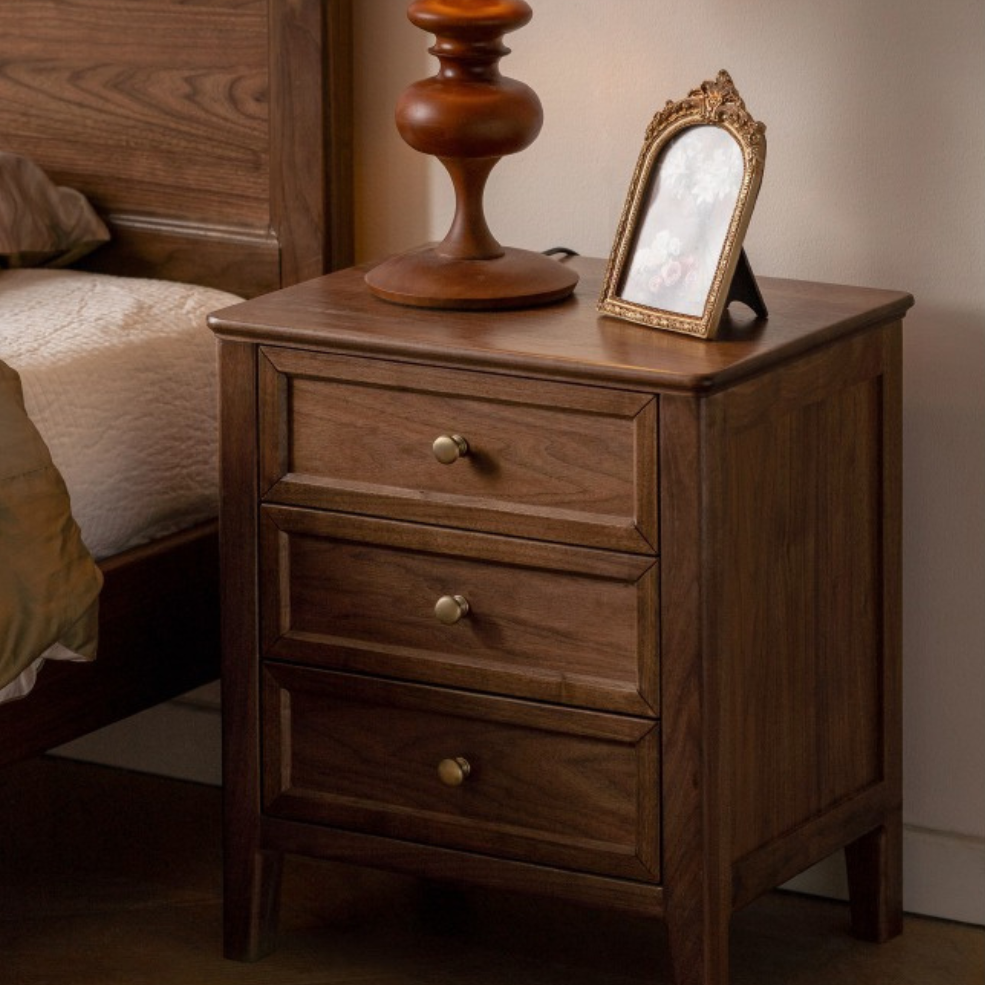 Premium Black Walnut Solid Wood Nightstand - Handcrafted Bedside Table with Drawer for Bedroom, Living Room & Guest Room - Modern & Rustic Home Decor Furniture