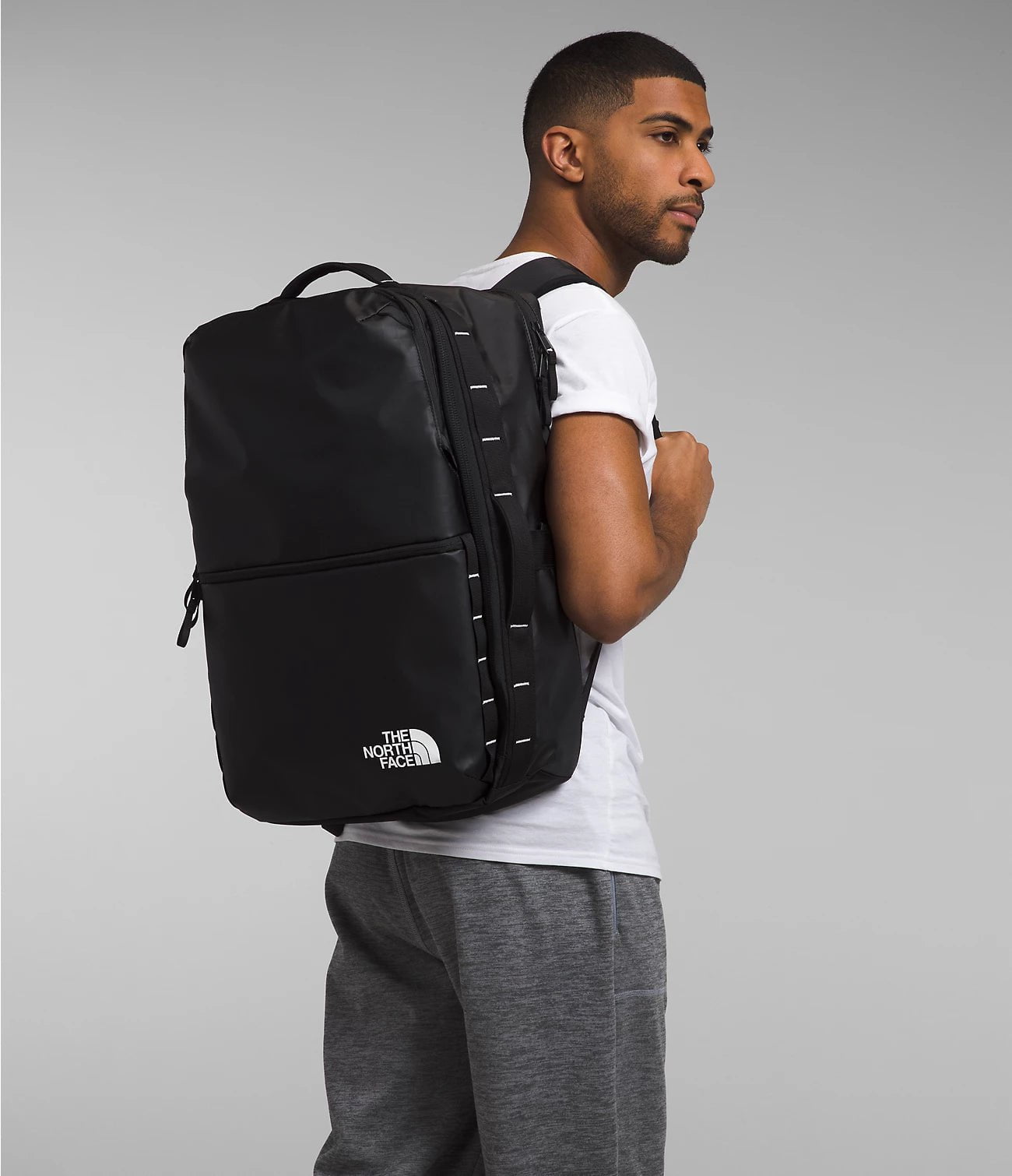 The North Face Base Camp Voyager Travel Backpack - Durable Water-Resistant Hiking & Camping Backpack for Outdoor Adventures, Travel & Daily Commute