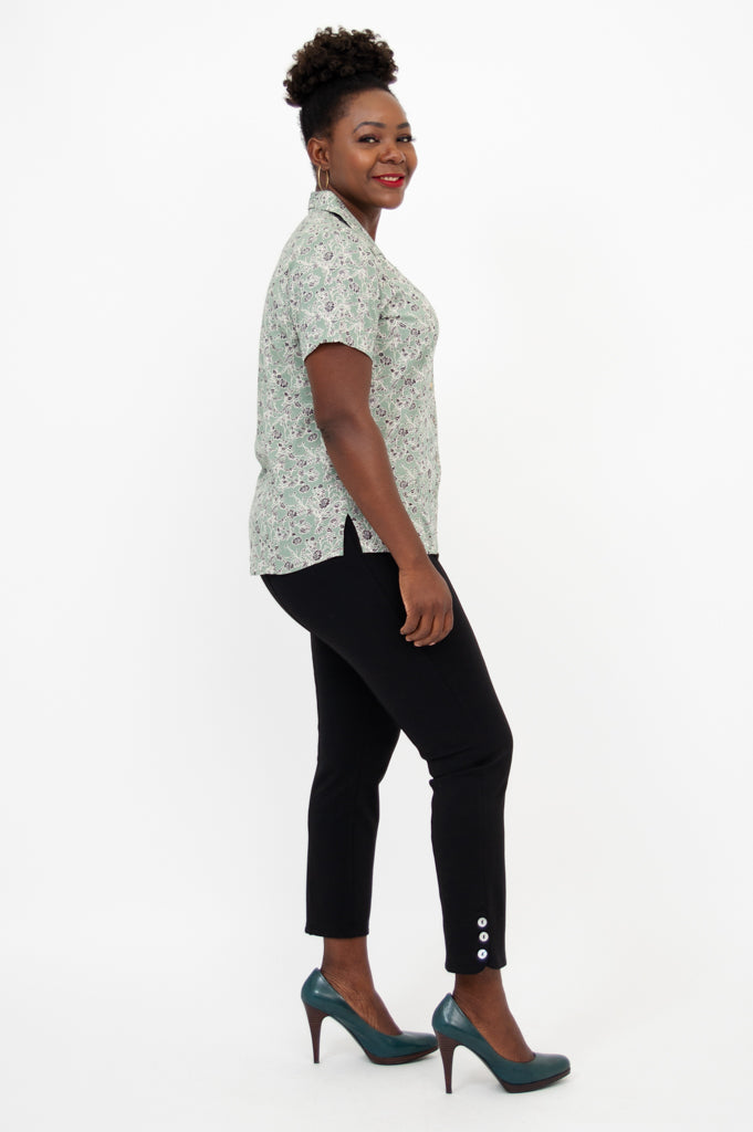 Stylish Aida Short Sleeve Top for Women - Trendy Bitza Design - Perfect for Summer Outfits, Casual Wear & Beach Vacations
