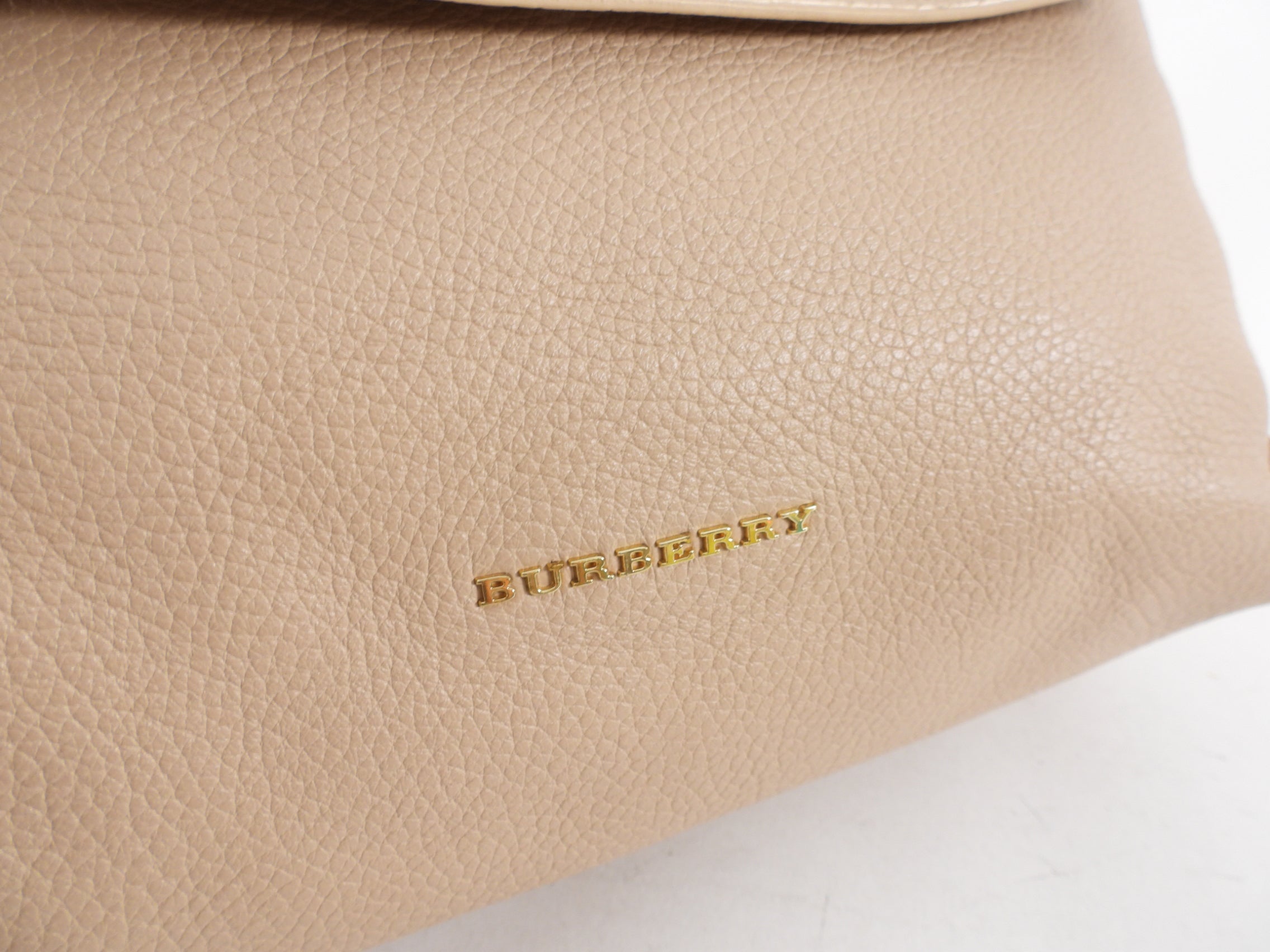 Burberry Beige Grained Leather 2-Way Shoulder Bag & Clutch Purse for Women | Luxury Designer Handbag for Work, Travel & Evening Events