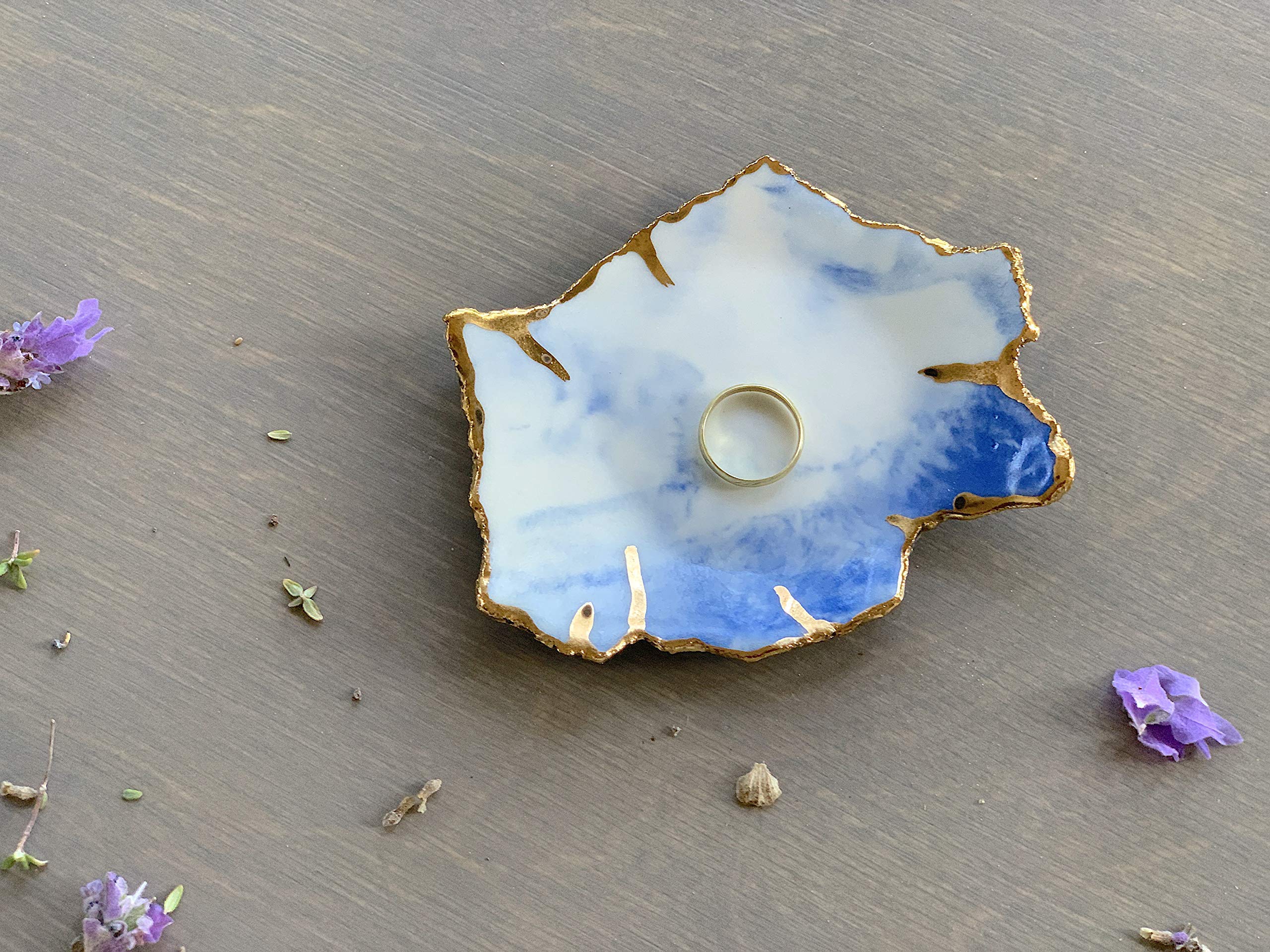 Handmade White Blue Gold Marbled Ceramic Ring Dish - Unique Jewelry Tray for Women & Men - Perfect for Wedding, Anniversary, Birthday Gifts - Elegant Home Decor for Bedroom, Bathroom & Vanity Organization