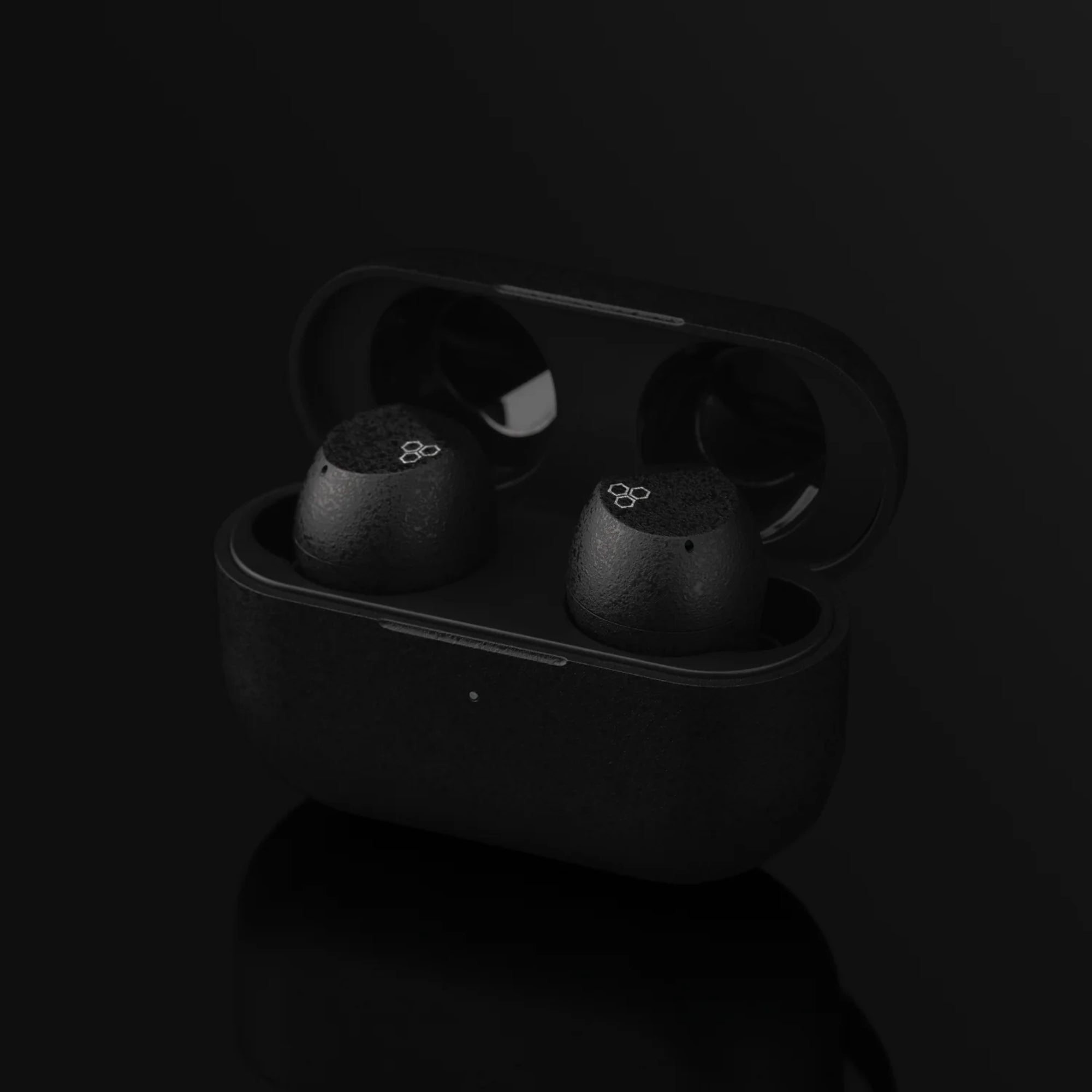 Final ZE3000 SV Black True Wireless Earbuds - Hi-Fi Sound, Noise Cancelling, Bluetooth 5.2 - Perfect for Gym, Running, Commuting & Work from Home