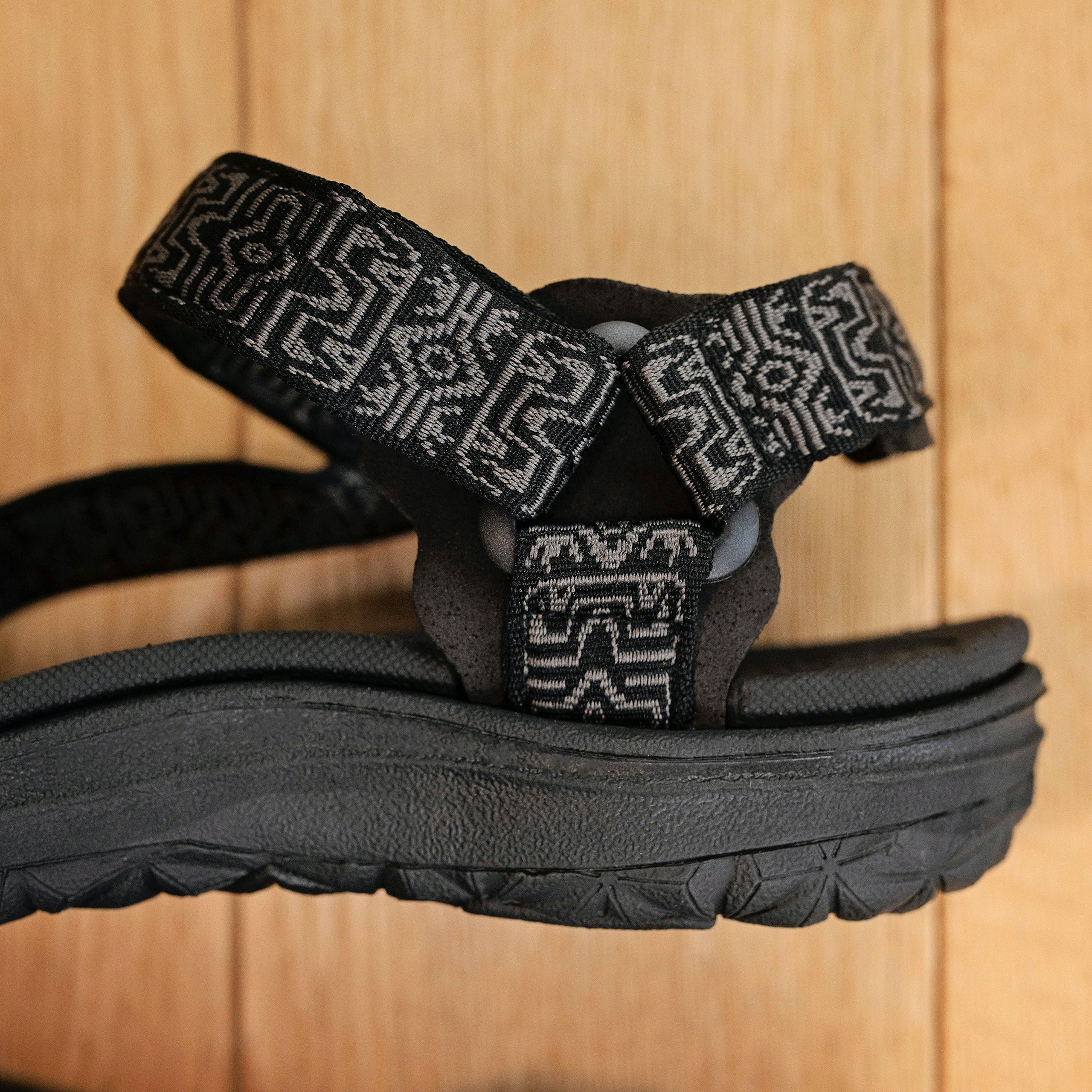 Men's Stonethwaite Adjustable Sandals - Lightweight Comfortable Outdoor Hiking & Beach Walking Shoes for Men