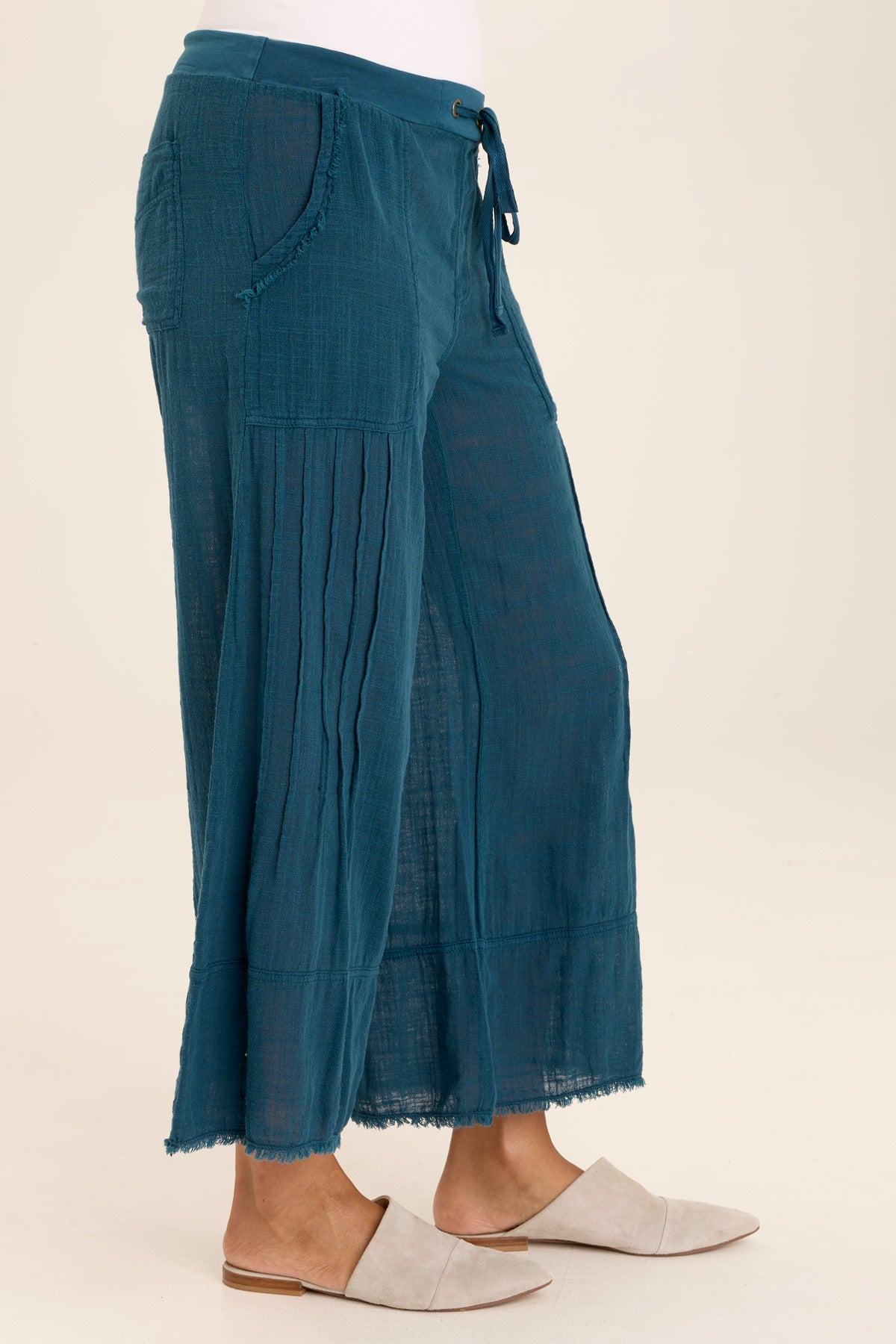 Breathable Ace Gauze Wide Leg Crop Pants - Loose Fit Comfortable Casual Pants for Women | Perfect for Summer, Yoga, Beach & Lounge Wear