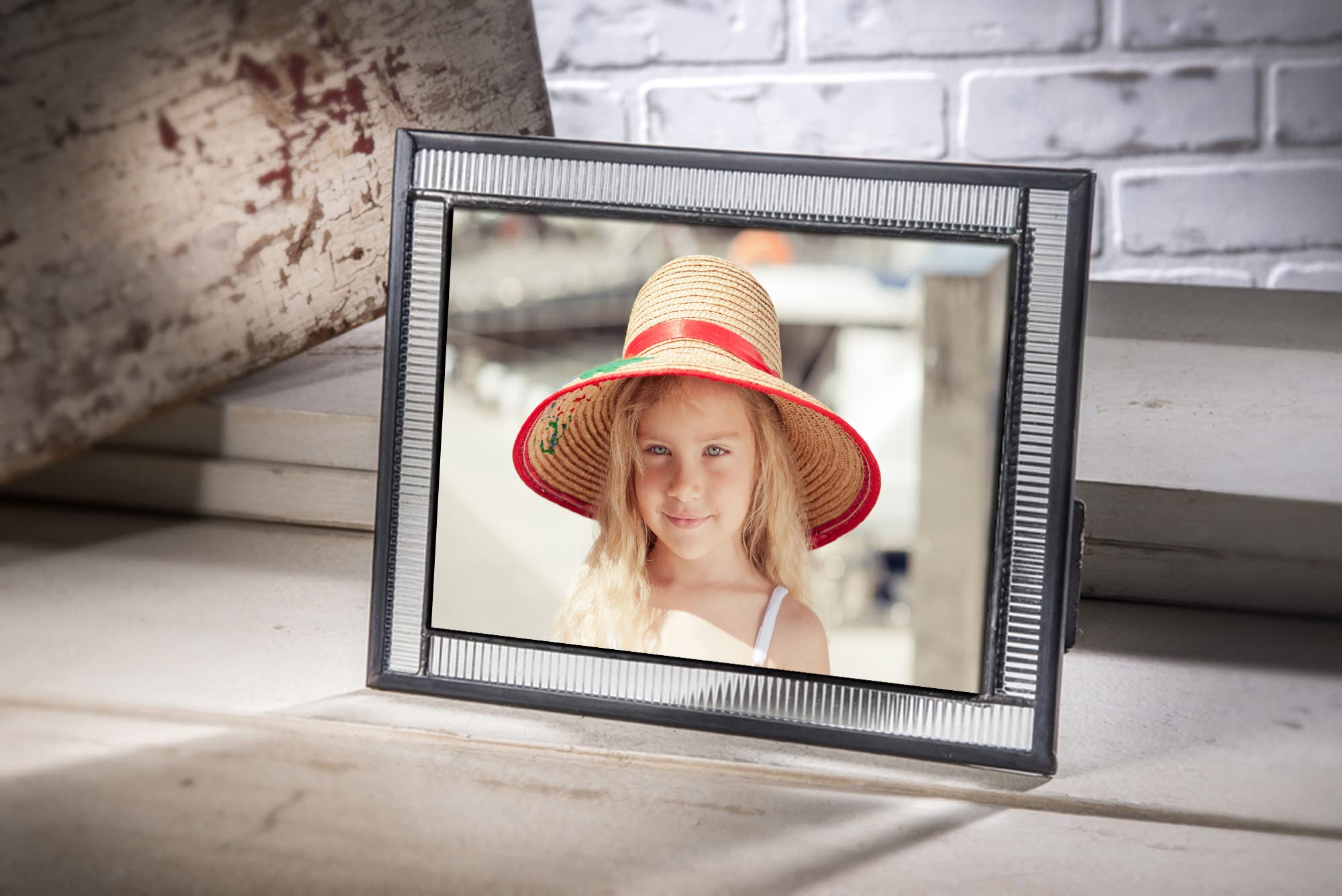 5x7 Picture Frames - Clear Glass Tabletop Display for Home & Office Decor | Perfect for Weddings, Graduations & Family Photos