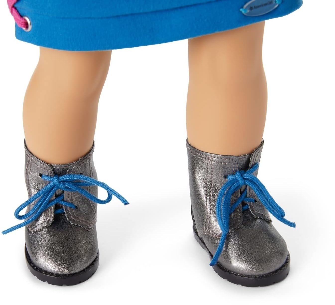 American Girl Truly Me 18-inch Doll #90 - Blue Eyes, Long Blue Hair, Light-to-Medium Skin Tone in Stylish Skater Dress | Perfect Gift for Girls Age 6+ | Birthday, Christmas & Pretend Play