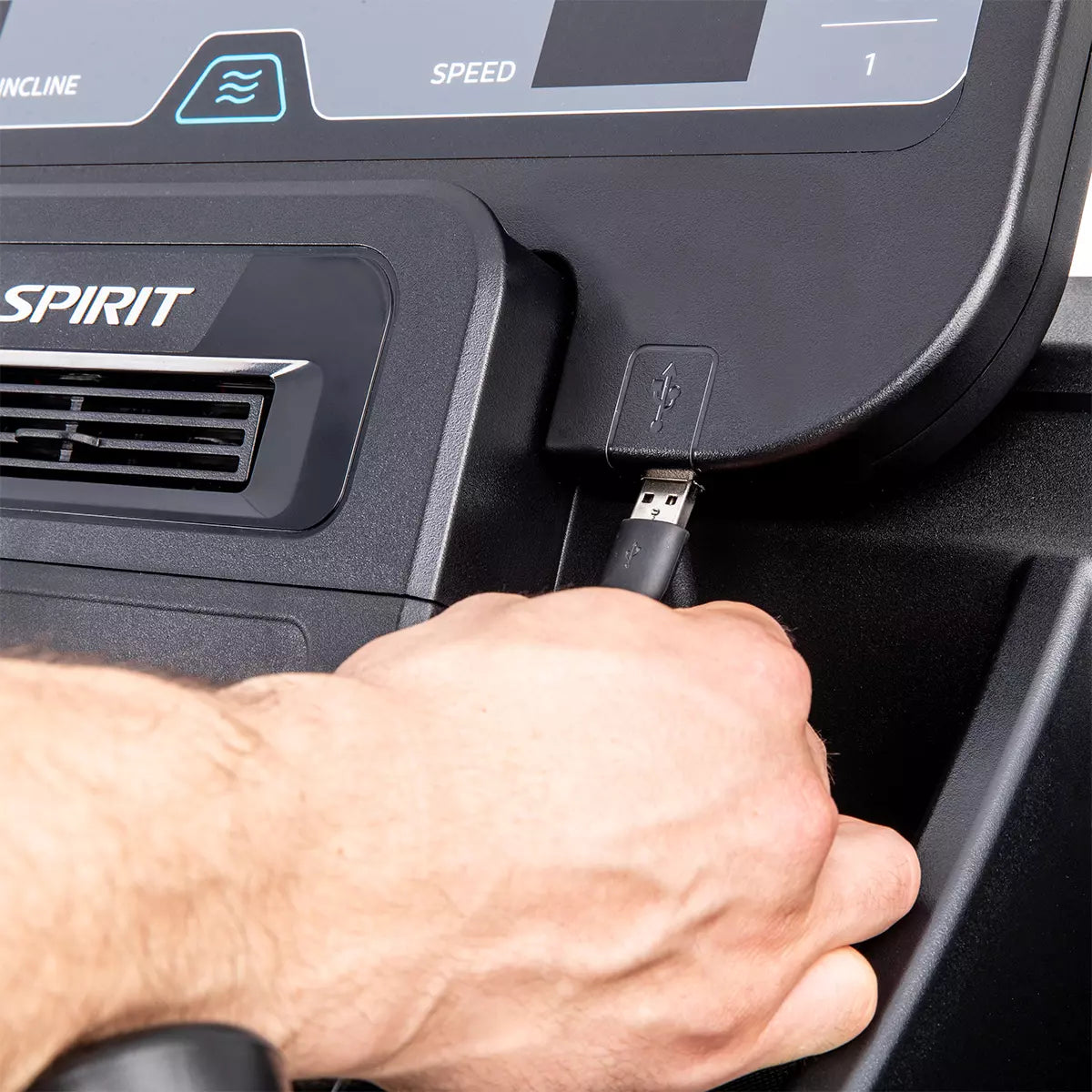 Spirit CT800 Treadmill - Premium Home Fitness Equipment for Running & Walking Workouts | Perfect for Home Gym, Cardio Training & Weight Loss