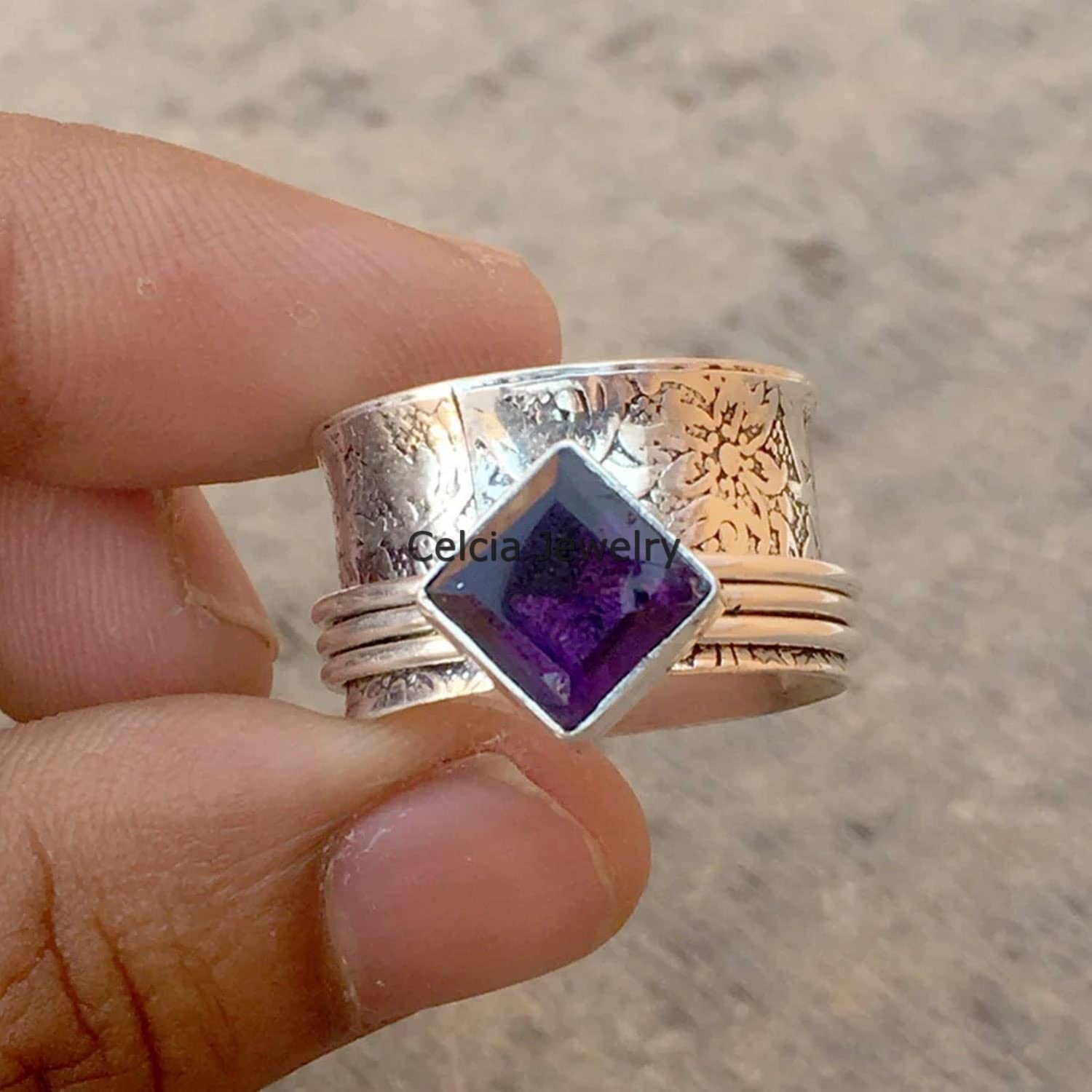 Natural Amethyst Unisex Ring - Faceted Square Spinner Ring for Stress Relief & Meditation, February Birthstone Jewelry, Anniversary & Mother's Day Gift (Size 7) - Perfect for Anxiety Relief, Mindfulness Practice & Stylish Everyday Wear