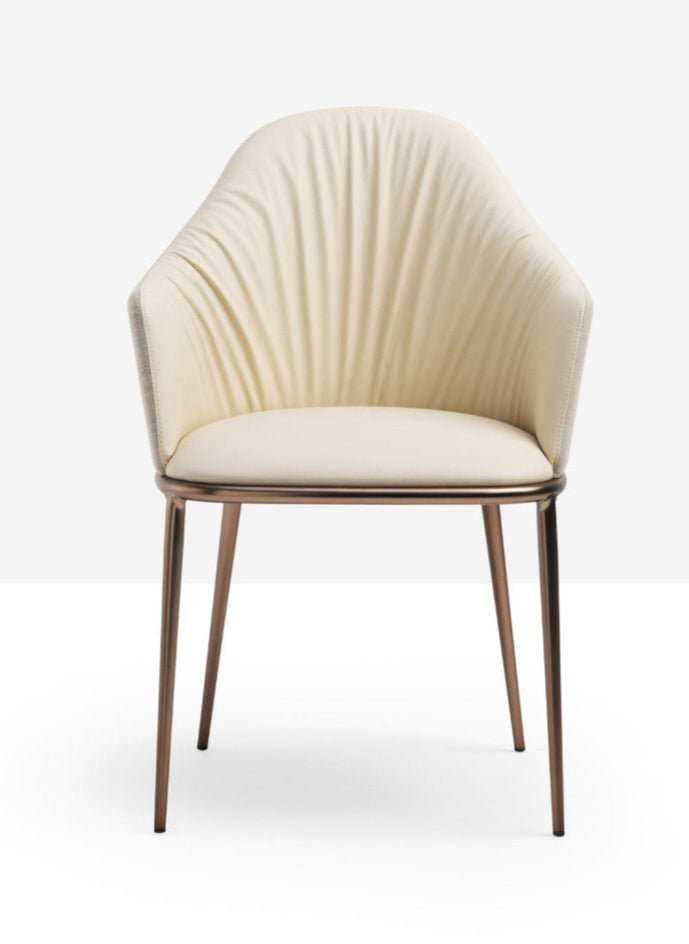 Midj Lea Deluxe PM TS Armchair - Modern Accent Chair for Living Room, Bedroom, or Office - Stylish and Comfortable Seating Solution