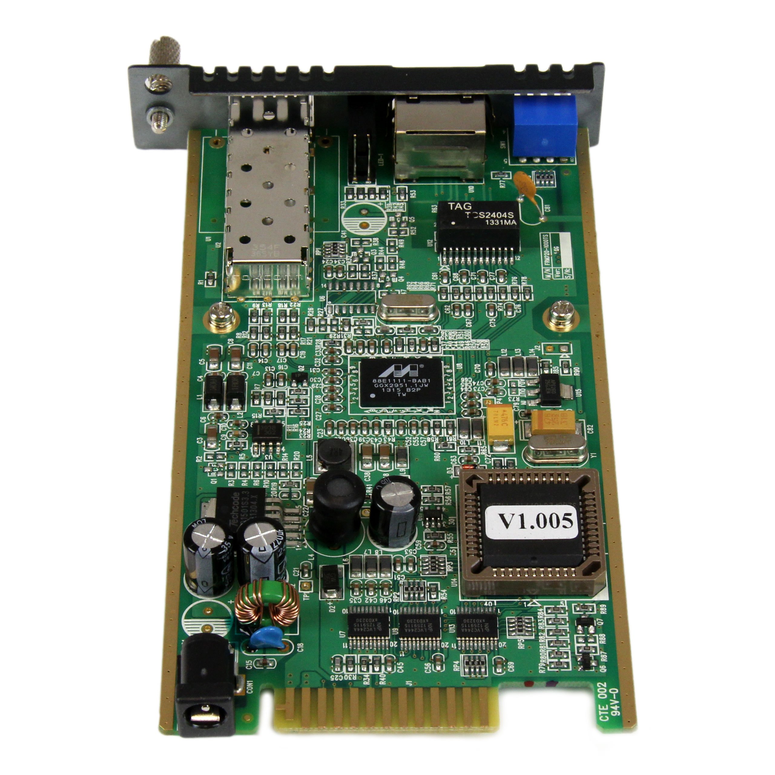 StarTech.com Gigabit Ethernet Fiber Media Converter Card Module with Open SFP Slot - Fiber to Ethernet Converter - TAA Compliant (ET91000SFP2C) - Ideal for Data Centers, Office Networks & Industrial Applications