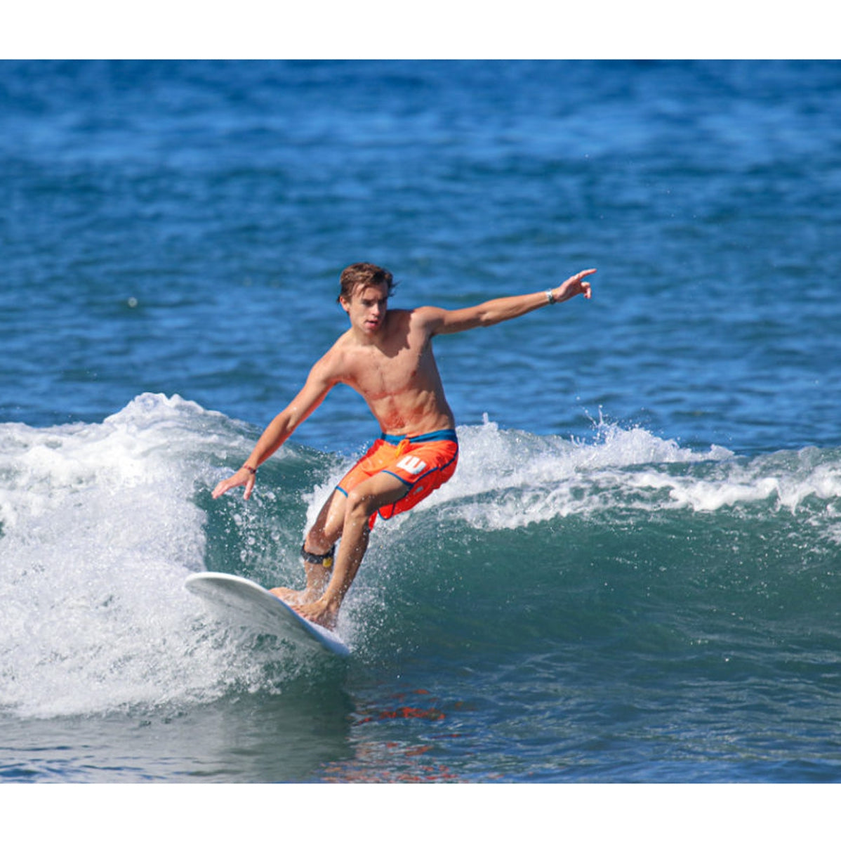 NSP Elements HDT Long 9'0 Surfboard - White FTU Design - Perfect for Beginners & Intermediate Surfers - Great for Small to Medium Waves & Coastal Surfing