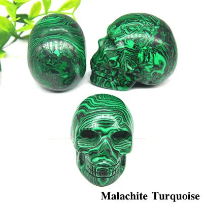 2 Pack Skull Statue - Natural Stone Healing Crystal Hand Carved Home Decor, Wicca Energy Chakra Healing Gem Figurine - Perfect for Meditation, Altar Display & Spiritual Gift Giving