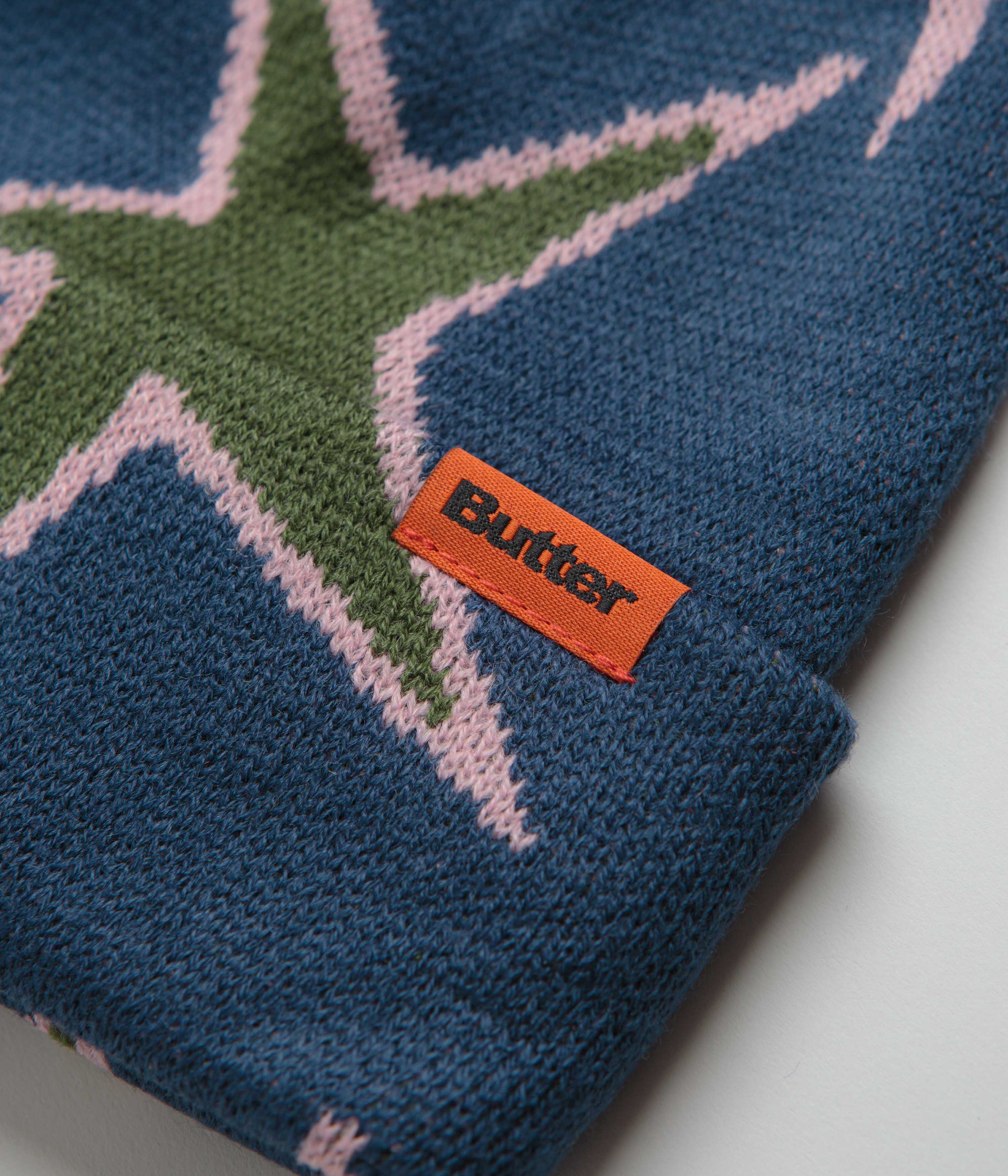 Butter Goods Stars Cuff Beanie - Winter Warm Knit Hat with Star Design for Men & Women - Perfect for Skiing, Snowboarding & Cold Weather Activities