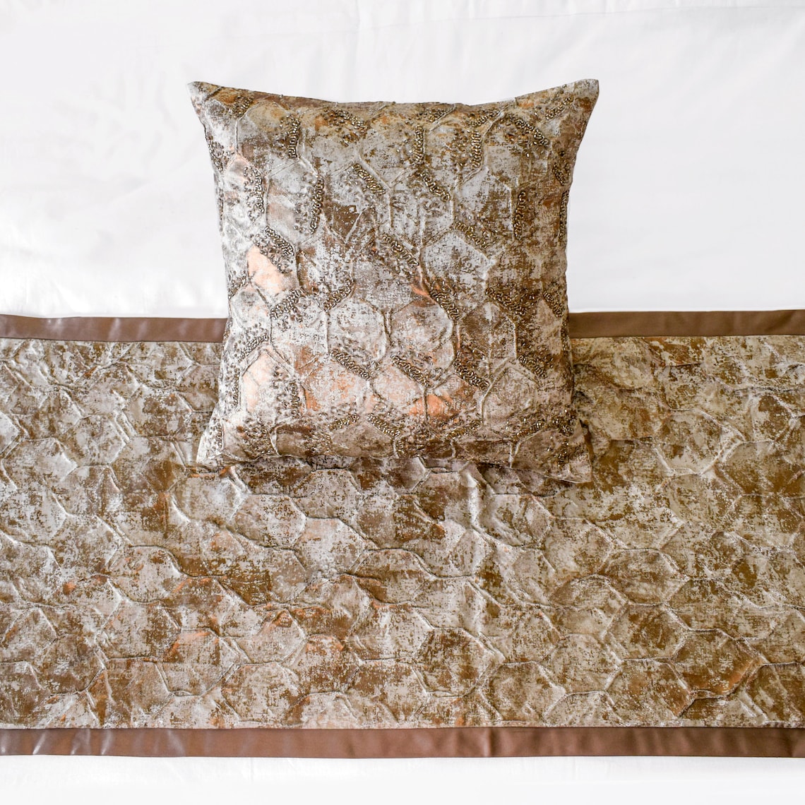 Aranka Jacquard Copper Decorative Bed Runner and Pillow Cover Set - Luxury Bedding Accents for Master Bedroom, Guest Room & Home Decor