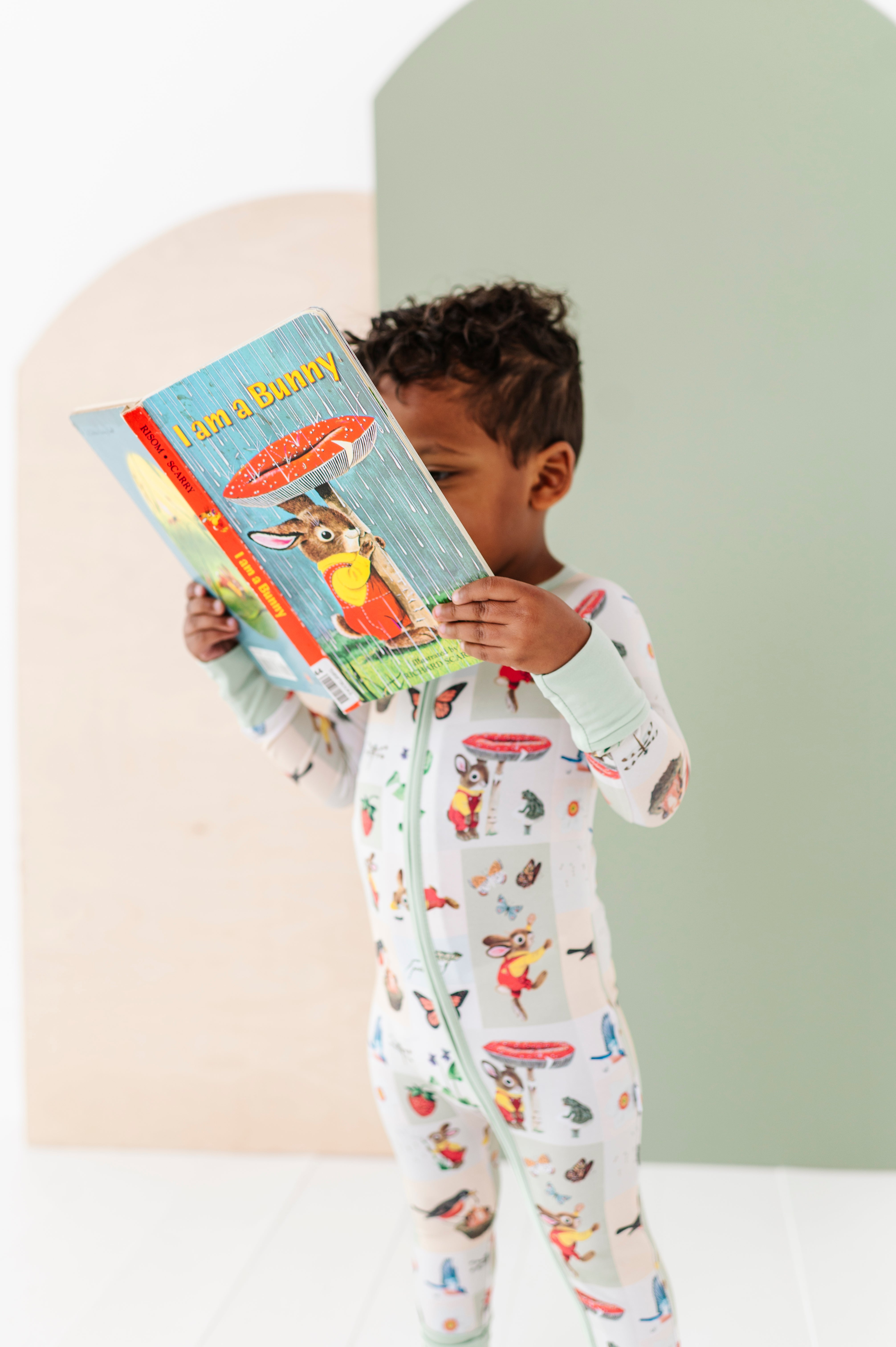 Richard Scarry's I Am A Bunny Sunny Days Zip Romper - Cute Baby Jumpsuit for Boys & Girls | Perfect for Playtime, Outdoor Adventures & Photo Shoots