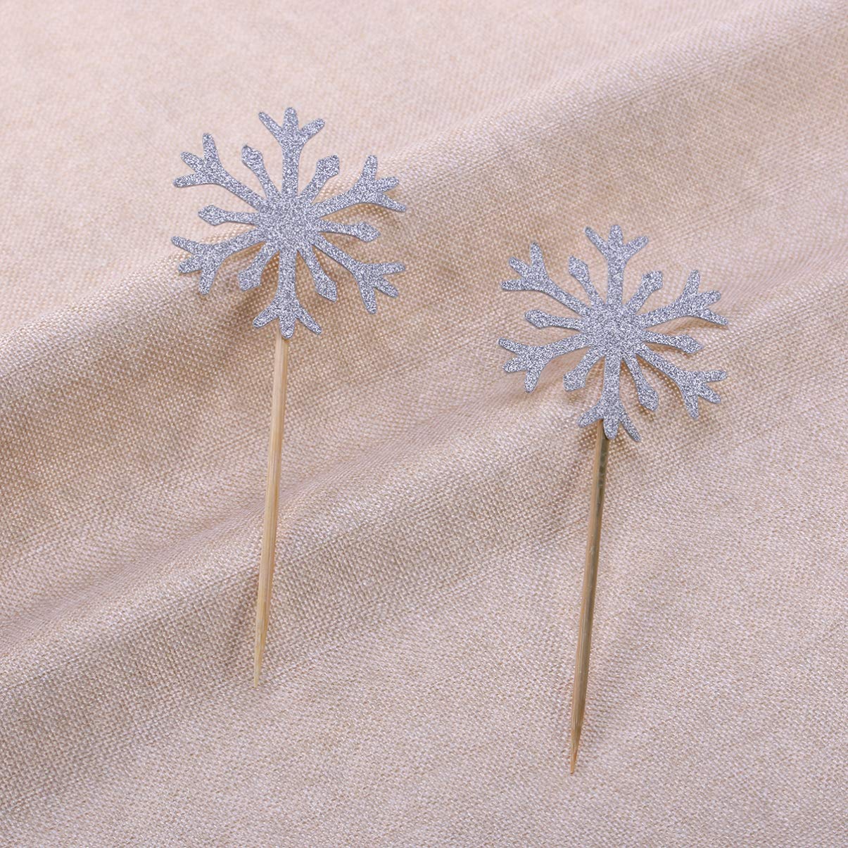 FOMIYES 5-Piece Wedding Cake Toppers Set - Nativity Decor, Snowflake Cupcake Picks, Christmas Cake Decorations, Glitter Cupcake Toppers for Birthday & Party Treat Picks | Perfect for Holiday Baking, Wedding Desserts, and Christmas Celebrations
