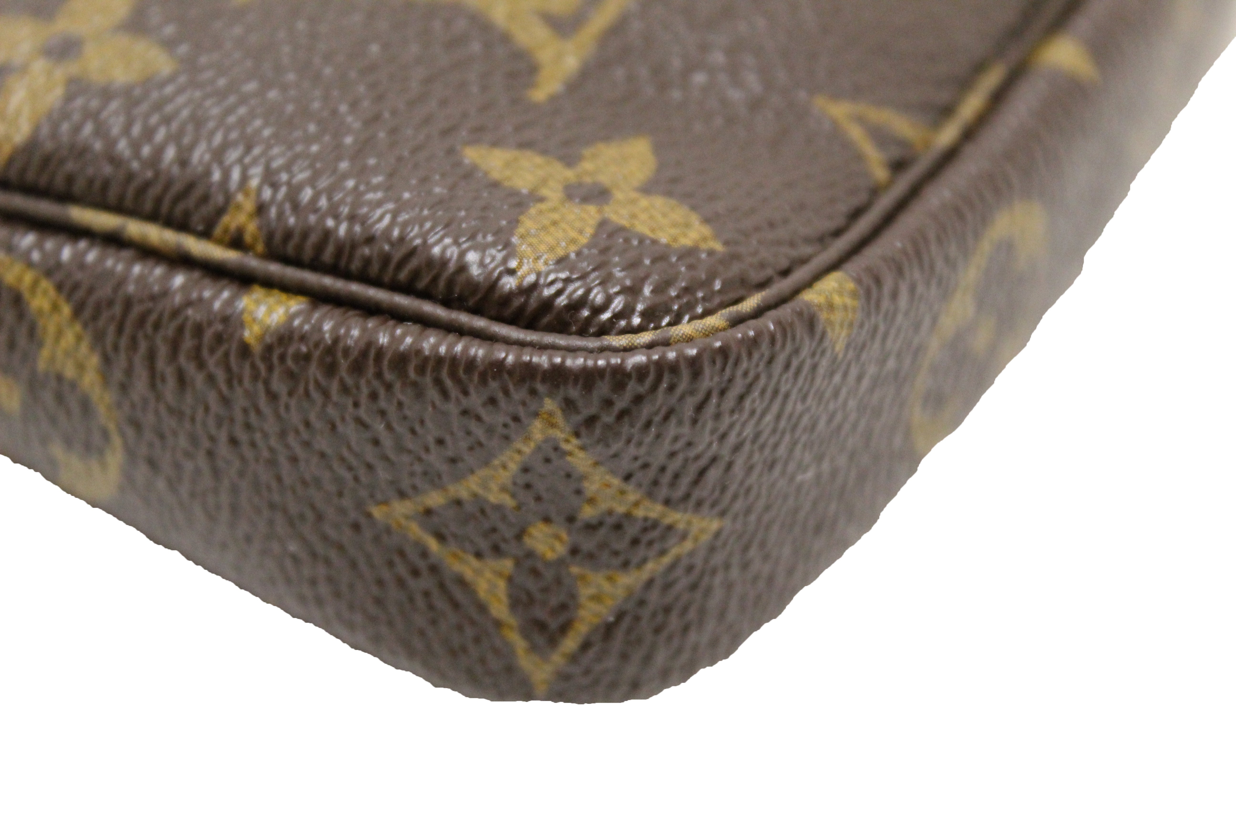 Authentic Louis Vuitton Monogram Canvas Mini Pochette Crossbody Bag - Luxury Women's Clutch Purse for Evening Parties, Date Night & Travel Accessories