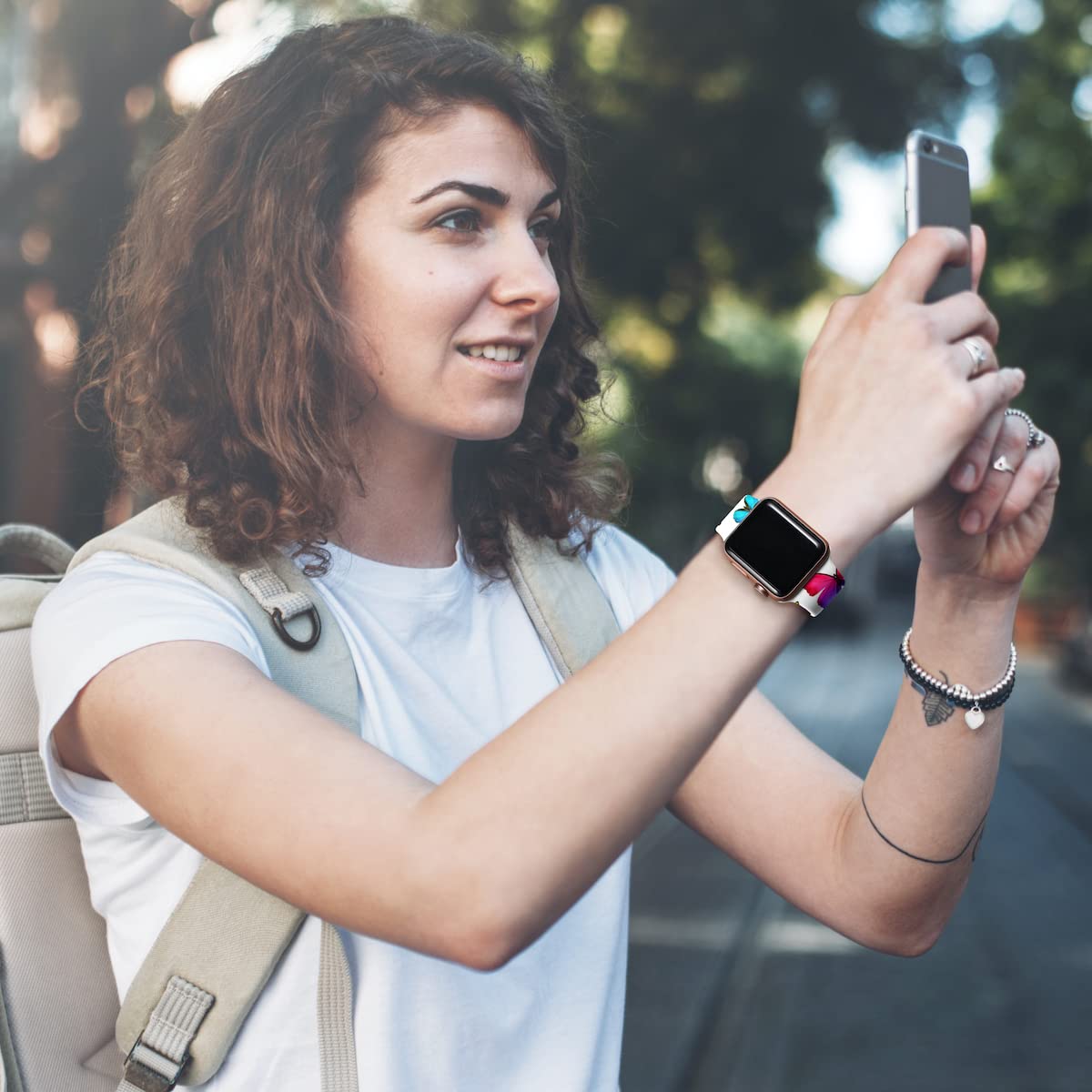 Floral Print Silicone Sport Band for Apple Watch Series 9/8/7/6/5/4/3/2/1/SE - Compatible with 49mm 45mm 44mm 42mm 41mm 40mm 38mm - Fadeless Pattern Design for Women - Perfect for Workouts, Running & Everyday Wear