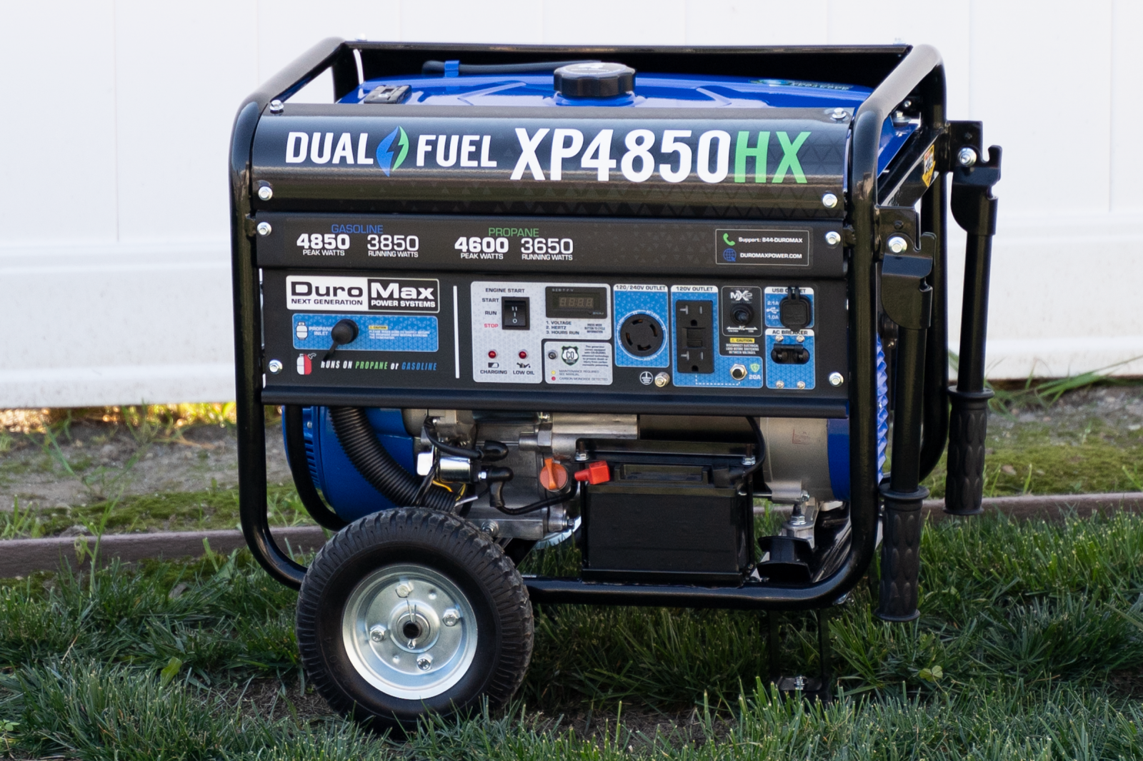 8500W Dual Fuel Portable Inverter Generator with CO Alert - Reliable Power for Camping, RV Trips & Emergency Backup