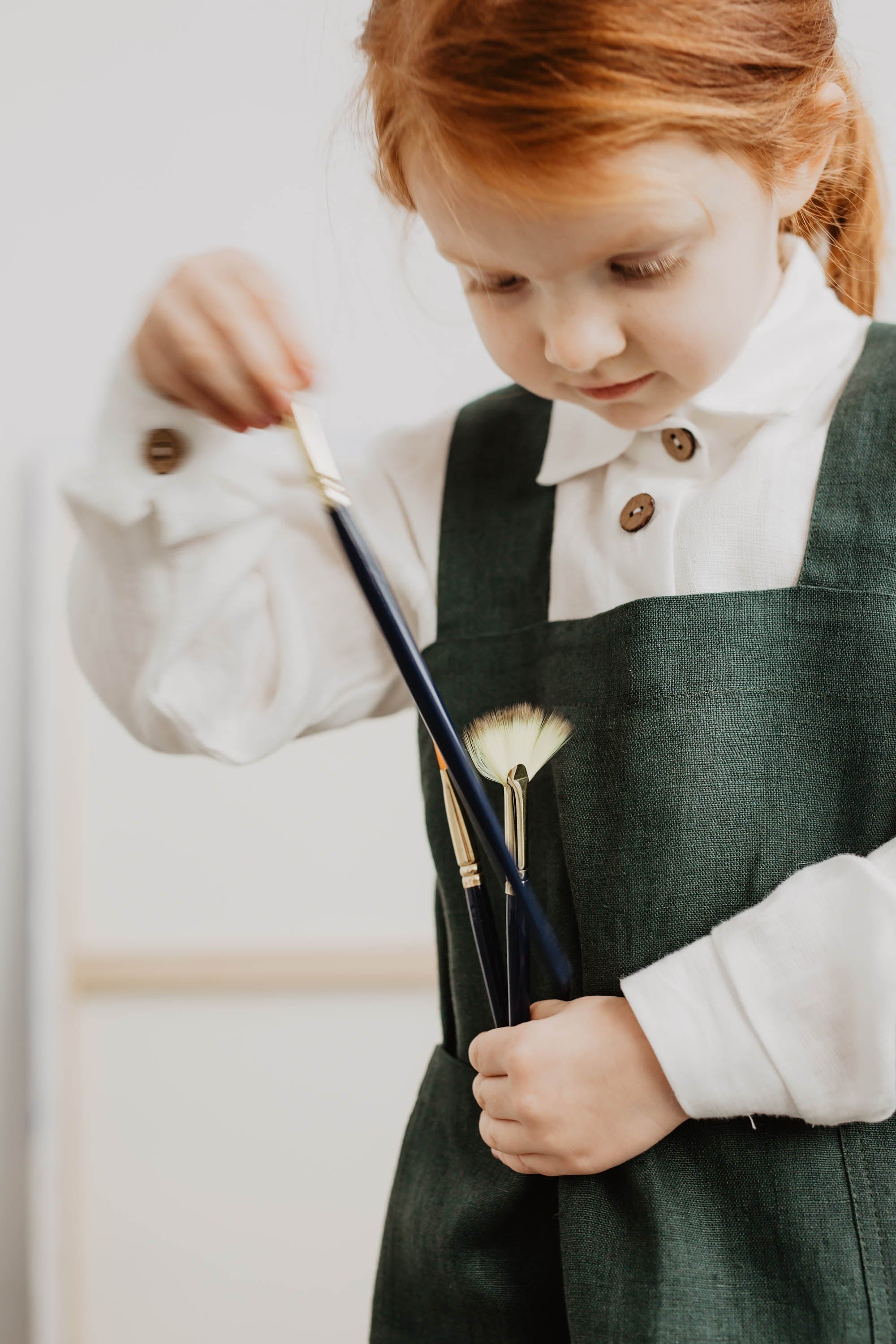 Dirvolira Kids Linen Pinafore Apron - Adjustable & Washable, 5 Color Options for Girls & Boys - Perfect for Cooking, Baking, Arts & Crafts Activities
