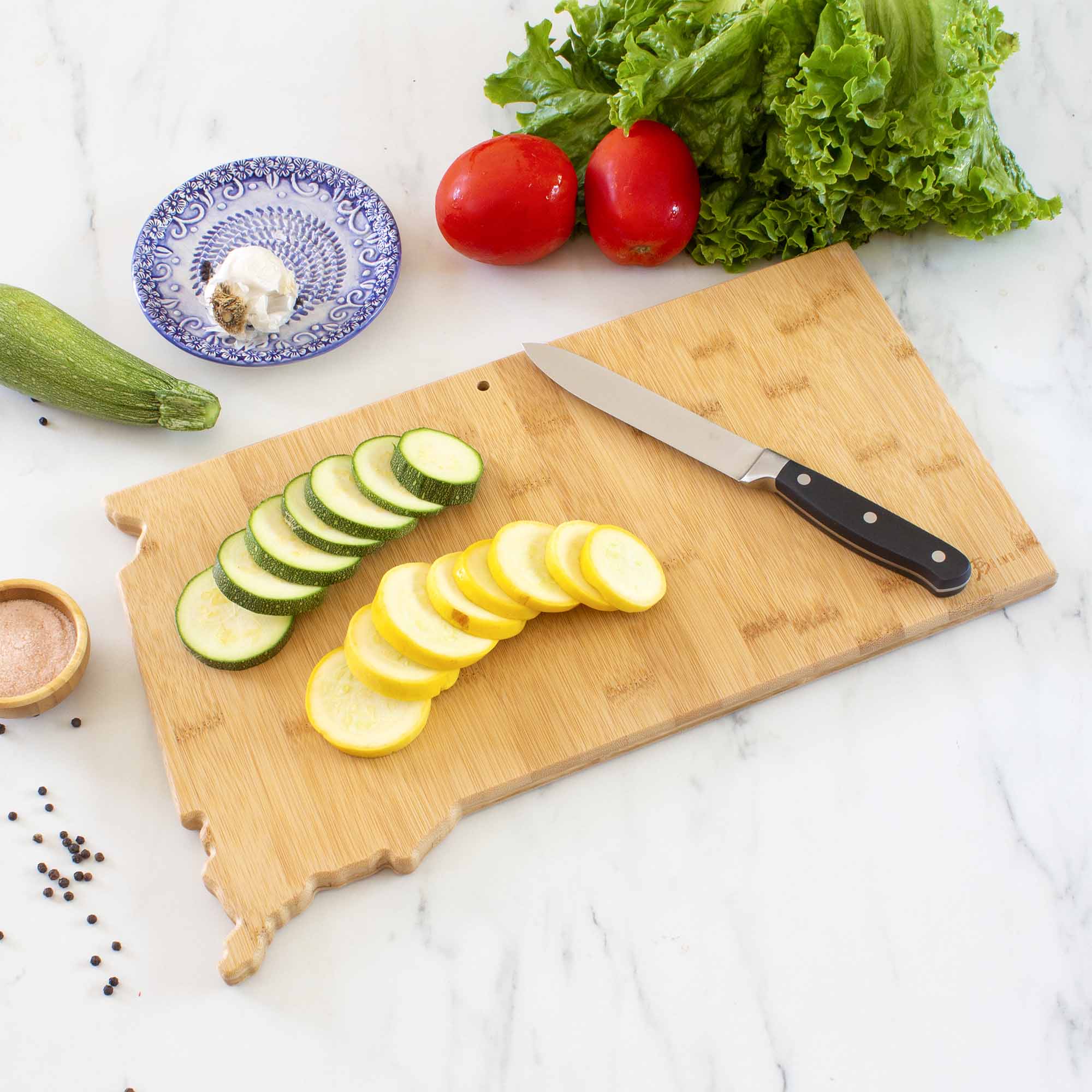 Premium South Dakota Themed Wooden Cutting Board - 9 3/4