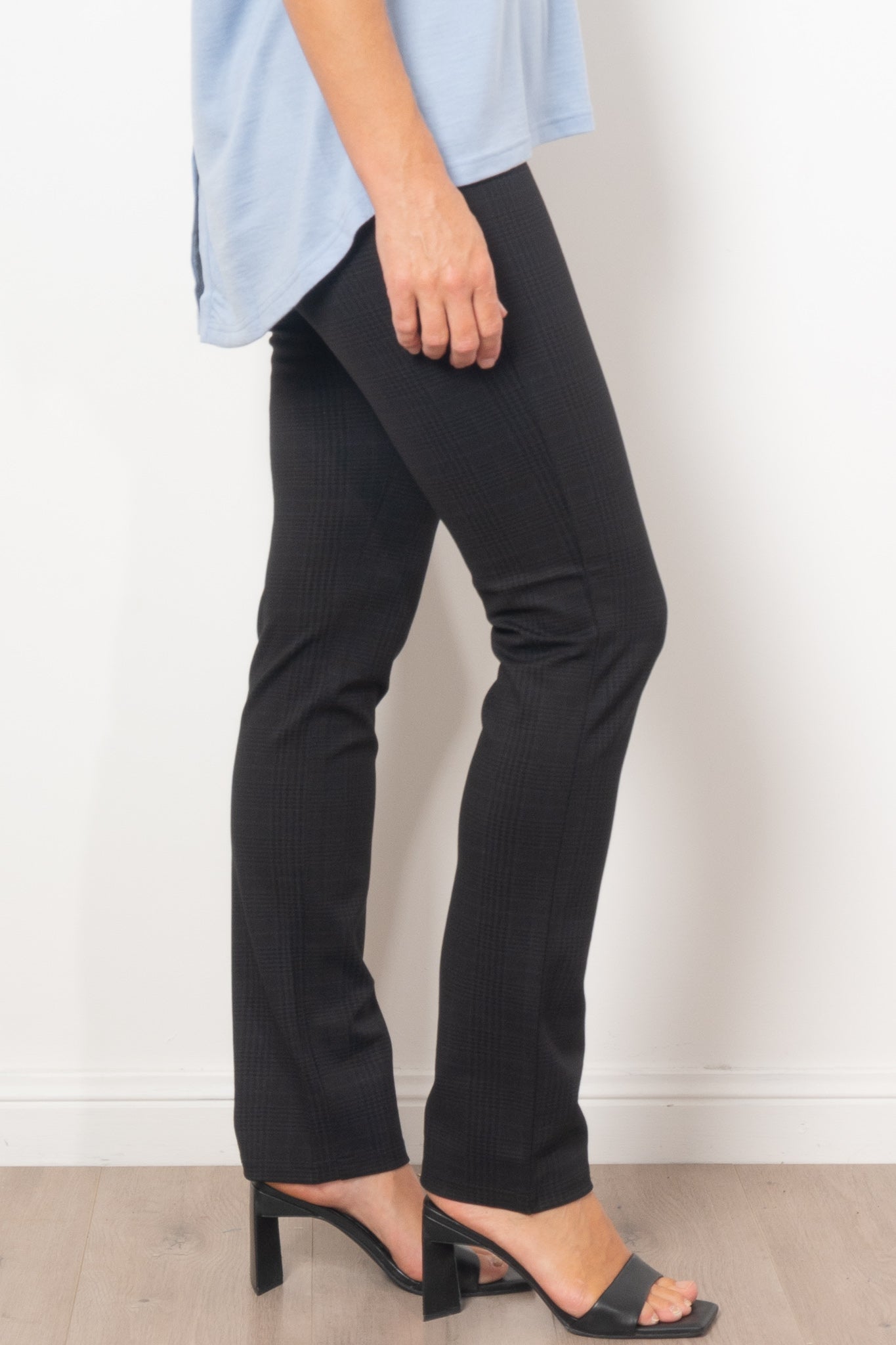 Vassalli Slim Leg Printed Ponte Pants for Women - Comfortable Office & Casual Wear - Perfect for Work, Travel & Everyday Outfits