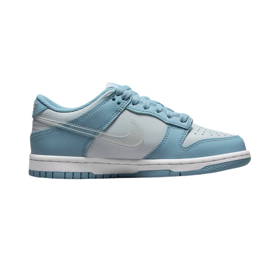 Nike Dunk Low GS Sneakers in Aura Blue - Stylish & Comfortable Shoes for Girls - Perfect for School, Sports & Casual Wear