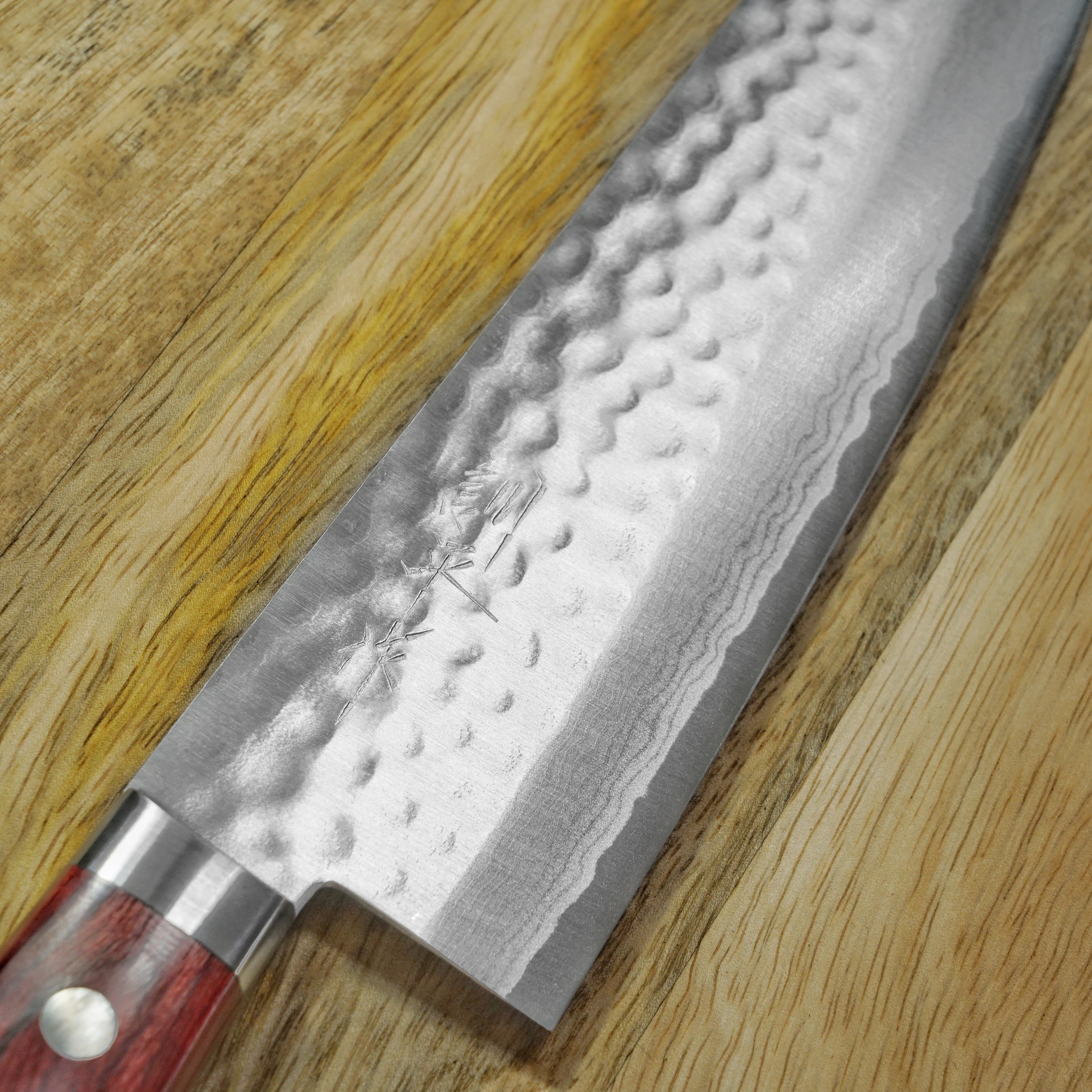 Premium Masutani VG10 Hammered Damascus Santoku Knife - 7 Inch Japanese Chef Knife with Red Pakkawood Handle - Perfect for Slicing, Dicing & Chopping Vegetables, Meat & Fish
