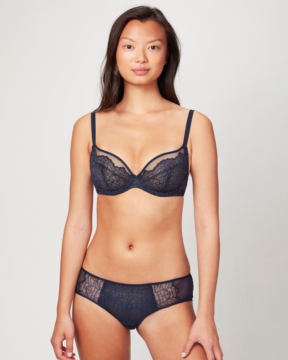 Bowery Scalloped Hipster Panties - Comfortable Lace Underwear for Women, Perfect for Everyday Wear and Special Occasions