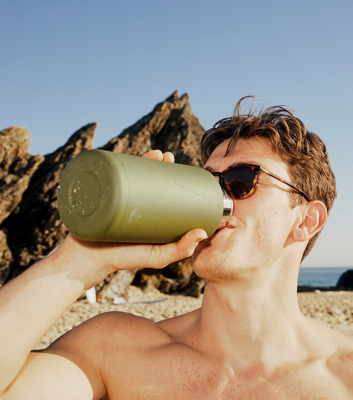 Eco-Friendly Ceramic Reusable Water Bottle with Non-Slip Grip - 34oz/1000ml - Perfect for Gym, Hiking & Office Hydration