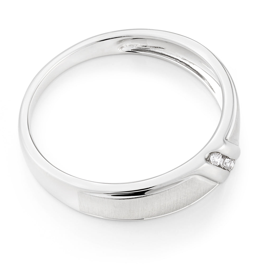 9ct White Gold Men's Diamond Ring with 3 Genuine Diamonds - Perfect for Weddings, Anniversaries & Special Occasions