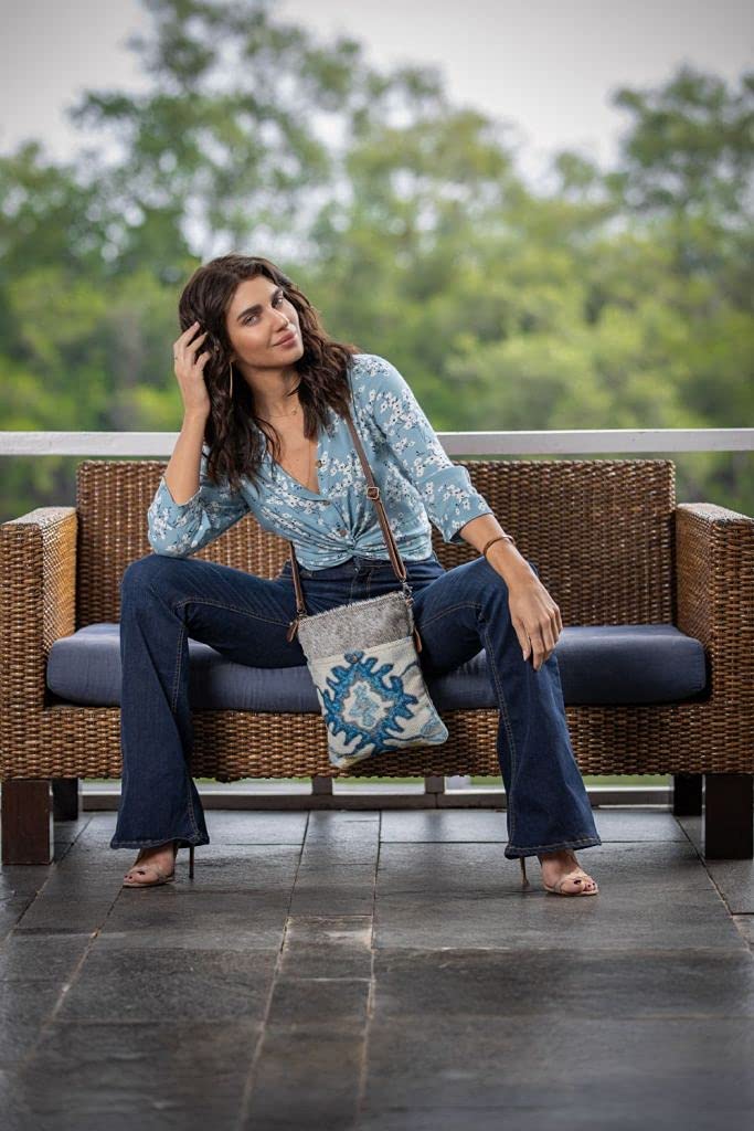 Myra Crossbody Bag - Upcycled Leather & Canvas for Daily Use