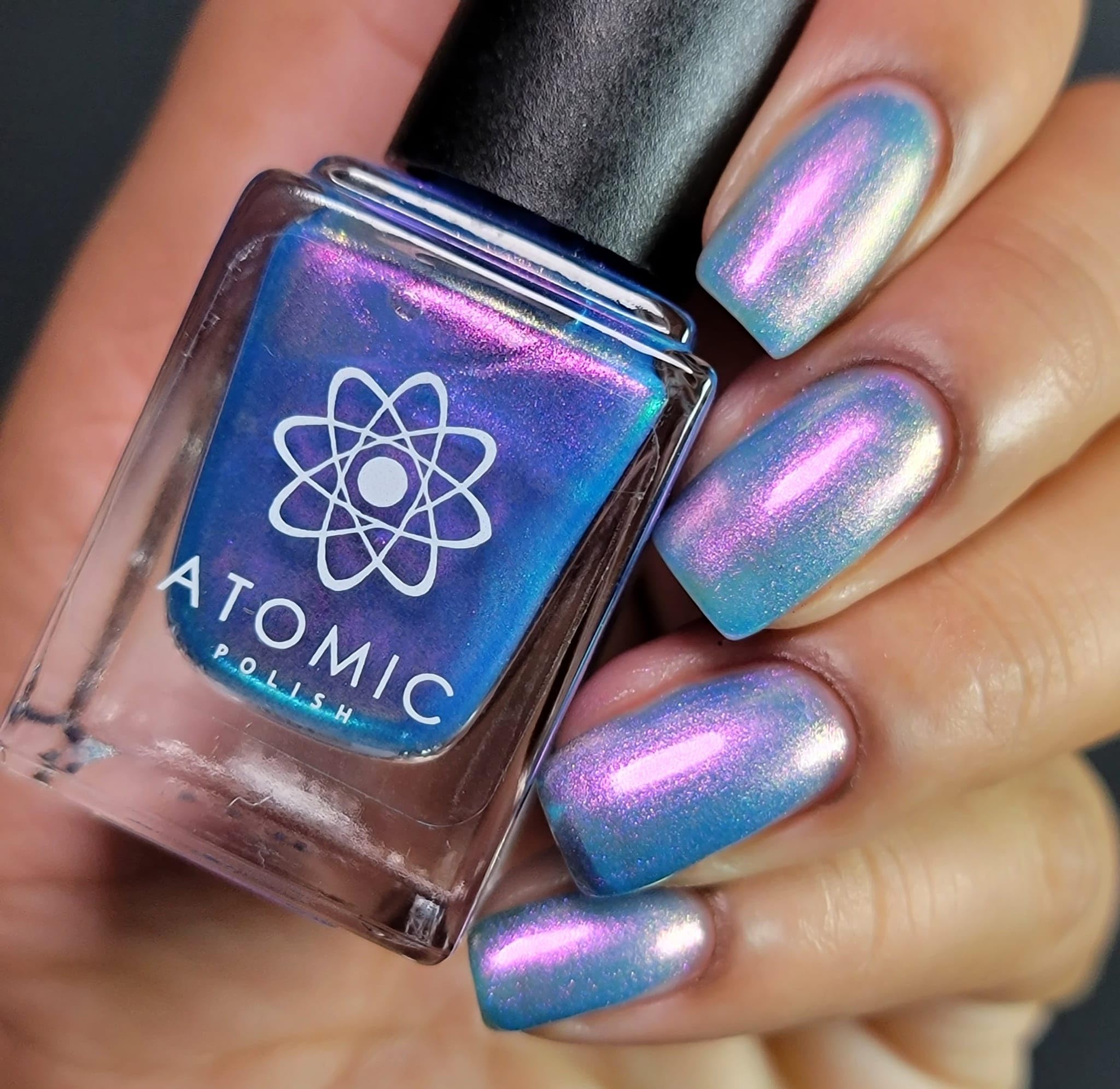 Uranium (U) Nail Polish - Glow in The Dark Nail Varnish for Halloween, Rave & Cosplay - Long Lasting UV Reactive Nail Art Polish