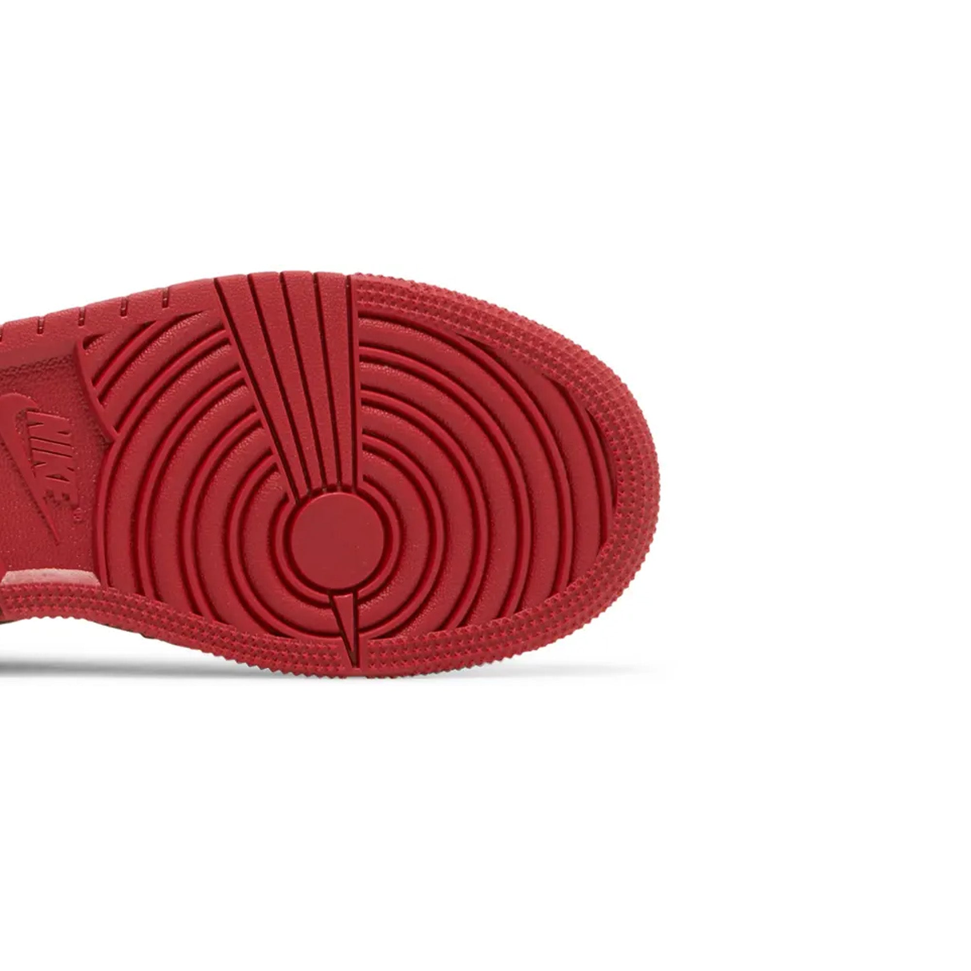 Air Jordan 1 Mid 'Reverse Bred' GS Basketball Shoes for Girls (2021) - Perfect for School, Sports & Street Fashion