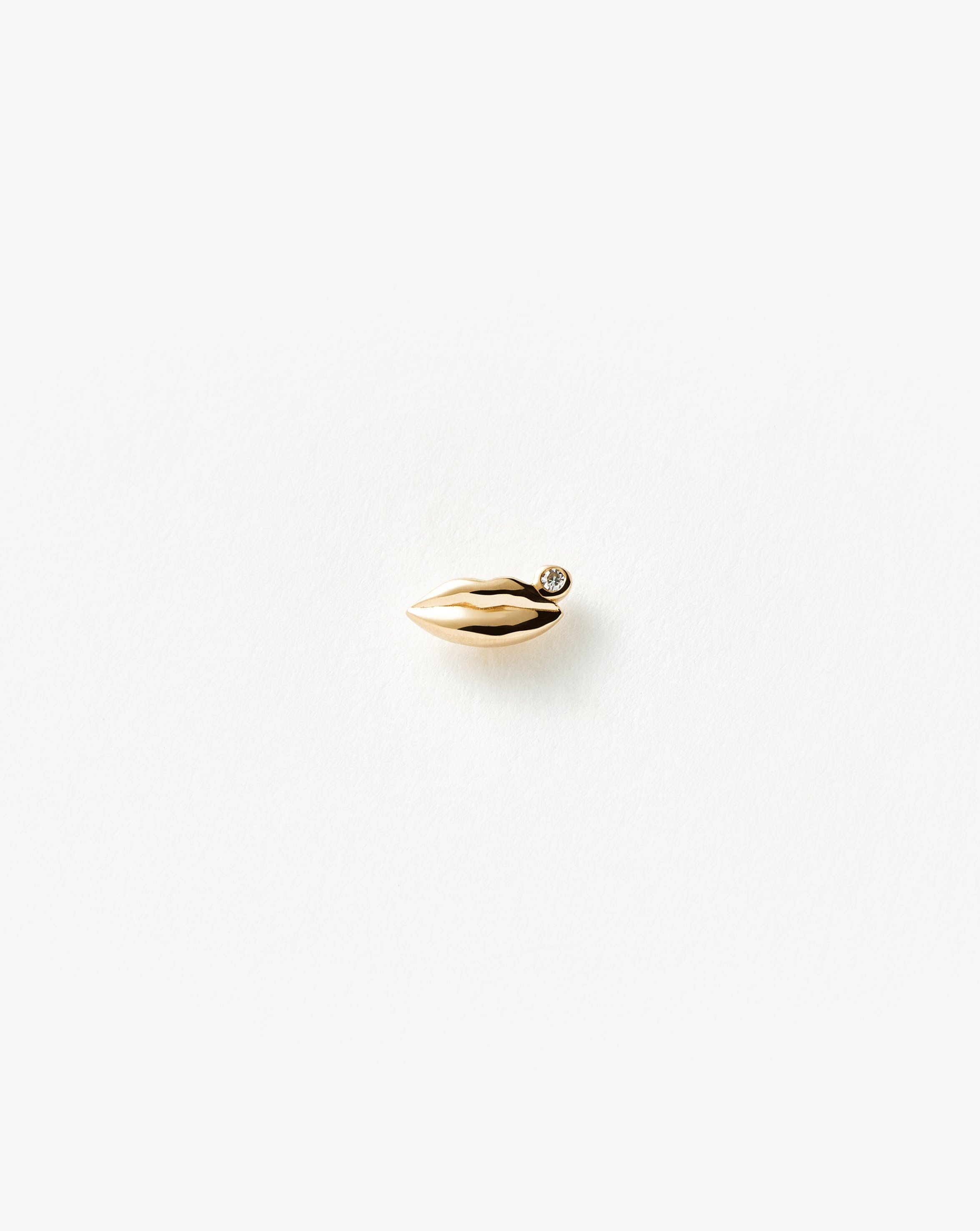 Fine Diamond Lips Single Stud Earrings - 14K Gold Plated Dainty Lip Stud Earrings for Women, Perfect for Valentine's Day Gifts, Date Nights & Special Occasions