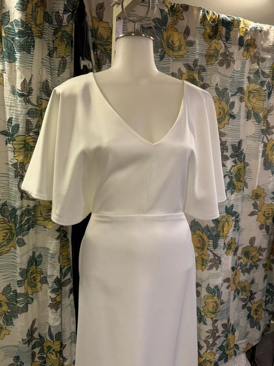 Sarah Seven Camilla Gown - Elegant Wedding Dress for Brides | Perfect for Beach, Garden & Formal Ceremonies