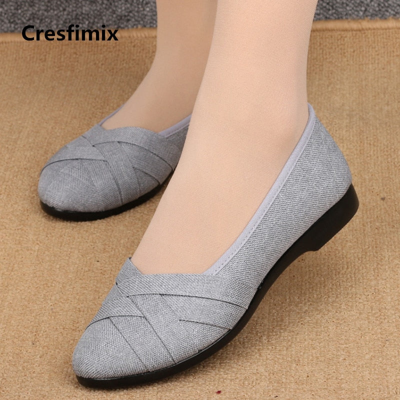 Women's Comfortable Flat Shoes - Breathable & Lightweight Cloth Slip-Ons for Casual Wear, Walking & Travel