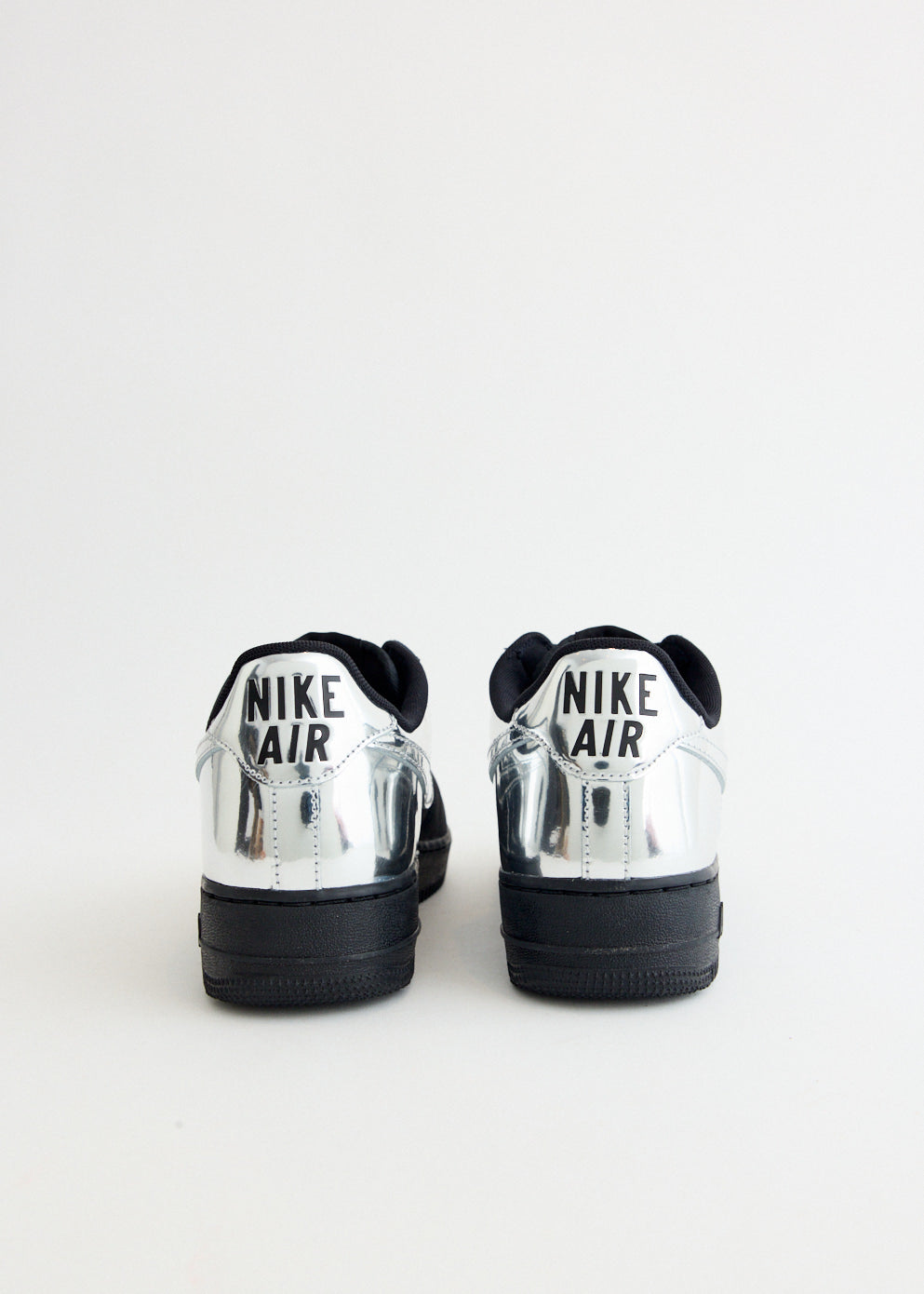 Nike Air Force 1 Low Retro 'Black Chrome' Men's Basketball Sneakers - Classic White & Black Leather Shoes for Streetwear & Casual Outfits