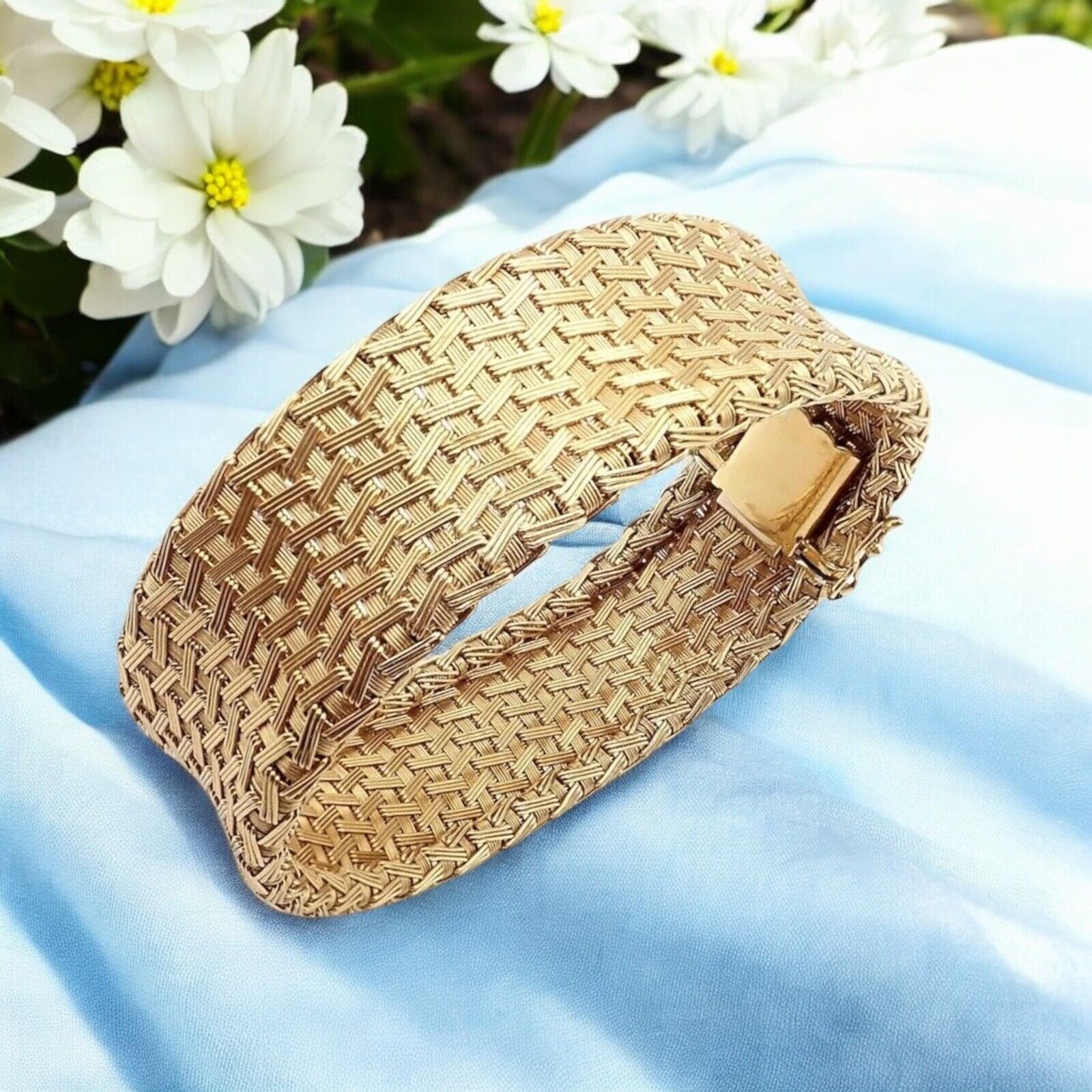Authentic Roberto Coin 18k Yellow Gold Large Basket Weave Bracelet for Women | Luxury Italian Jewelry Gift for Anniversary, Birthday & Special Occasions | Perfect for Evening Events & Formal Wear