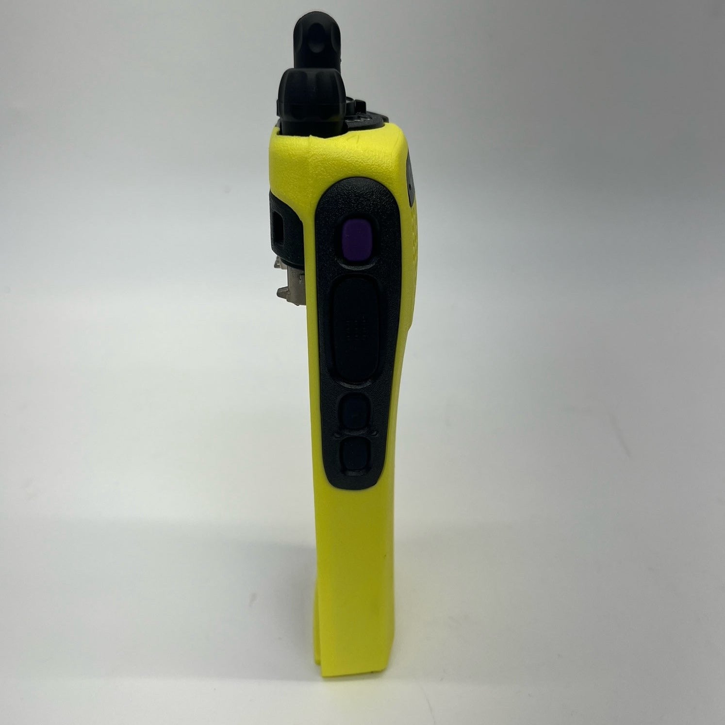 Motorola XTS1500 UHF R1 Portable Two-Way Radio (Model 1, Yellow) - Reliable Communication for Construction, Security & Outdoor Adventures