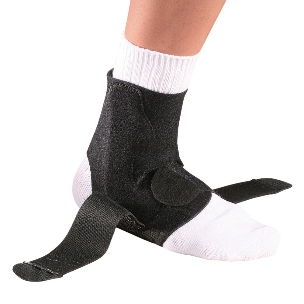 Mueller Adjustable Ankle Brace Support - Ankle Stabilizer for Sprains, Injuries & Recovery - Lightweight Breathable Ankle Support for Running, Basketball & Sports Activities