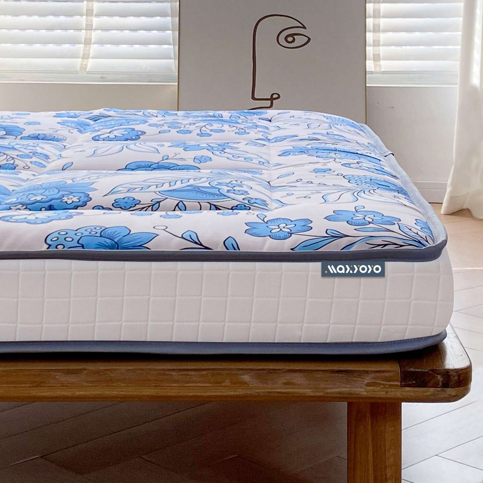 MAXYOYO Padded Japanese Floor Mattress - Floral Printed Futon Mattress & Folding Sleeping Pad for Guest Bed, Camping, Yoga & Meditation | Comfortable Floor Cushion for Small Spaces