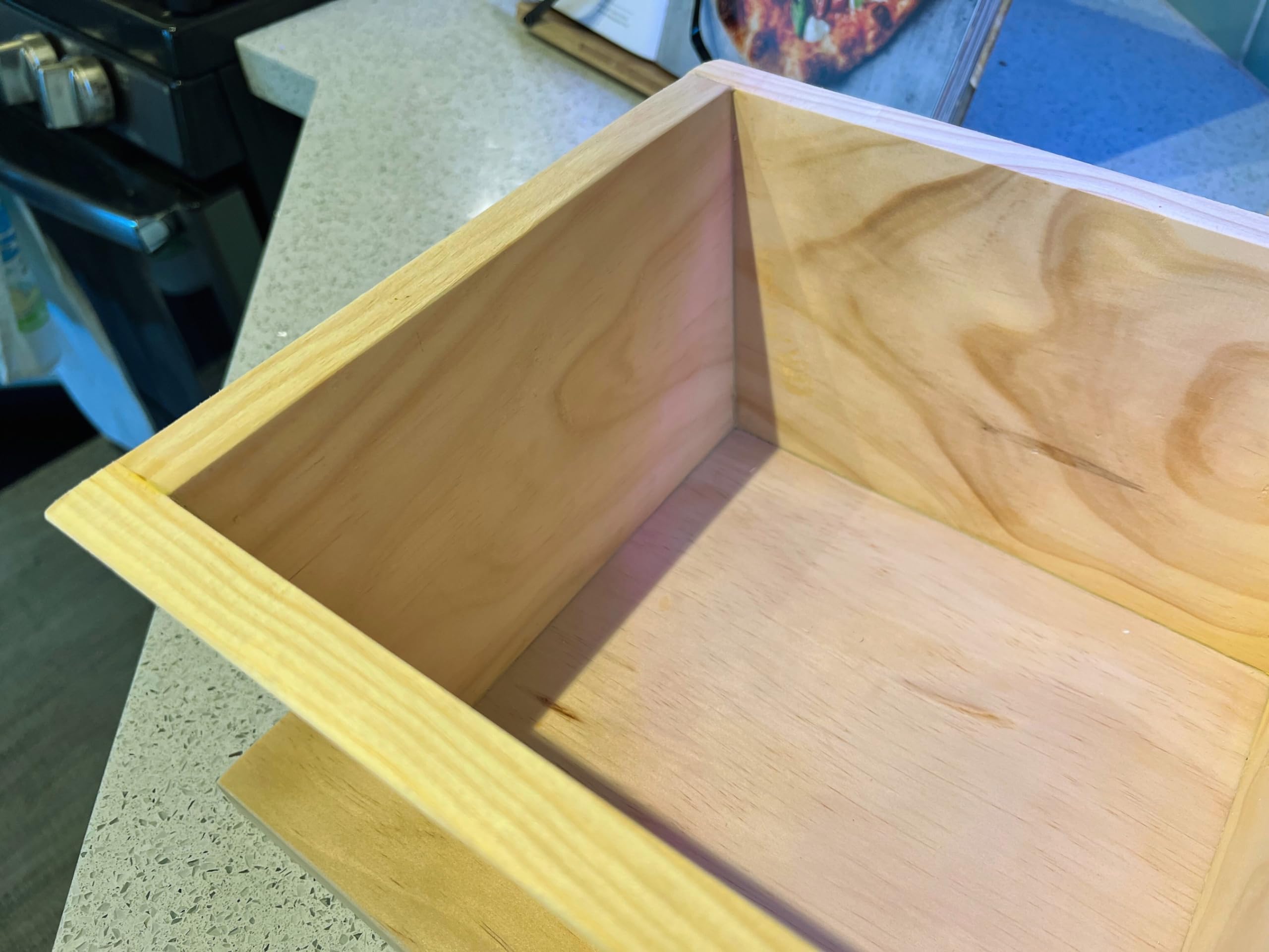 Authentic Neapolitan Wood Dough Box Madia with Lid - Large Size for Pizza Making, Bread Rising & Dough Proofing | Perfect for Home Bakers & Italian Restaurant Kitchen Use