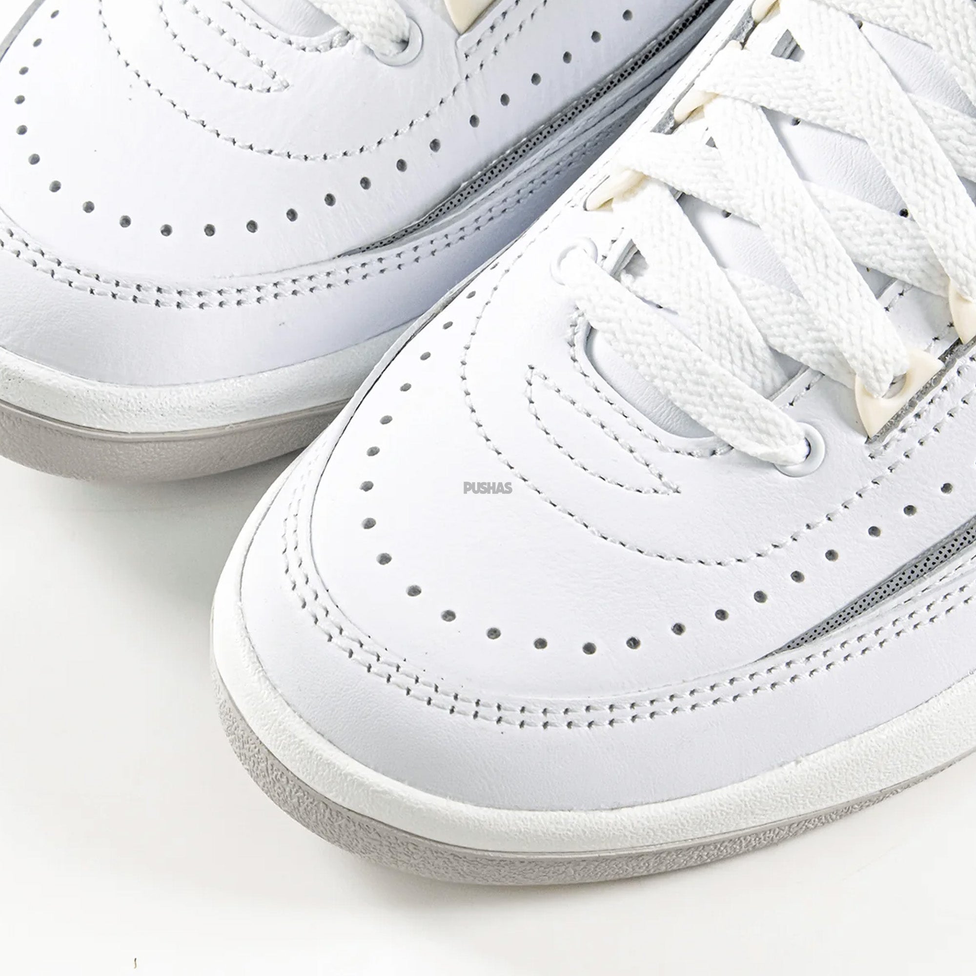 Air Jordan 2 Retro 'Cement Grey' GS Basketball Shoes 2023 - Men's/Women's Sneakers for Running, Gym & Streetwear Fashion