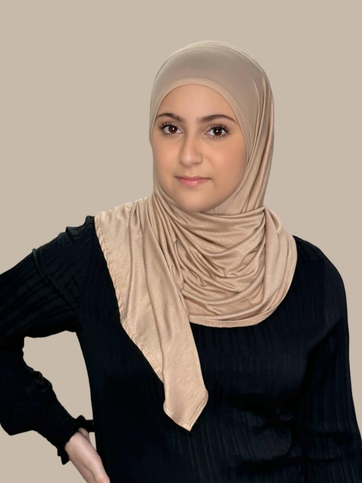 Stylish Pre-Sewn Jersey Hijab in Warm Taupe - Perfect for Everyday Wear & Modest Fashion