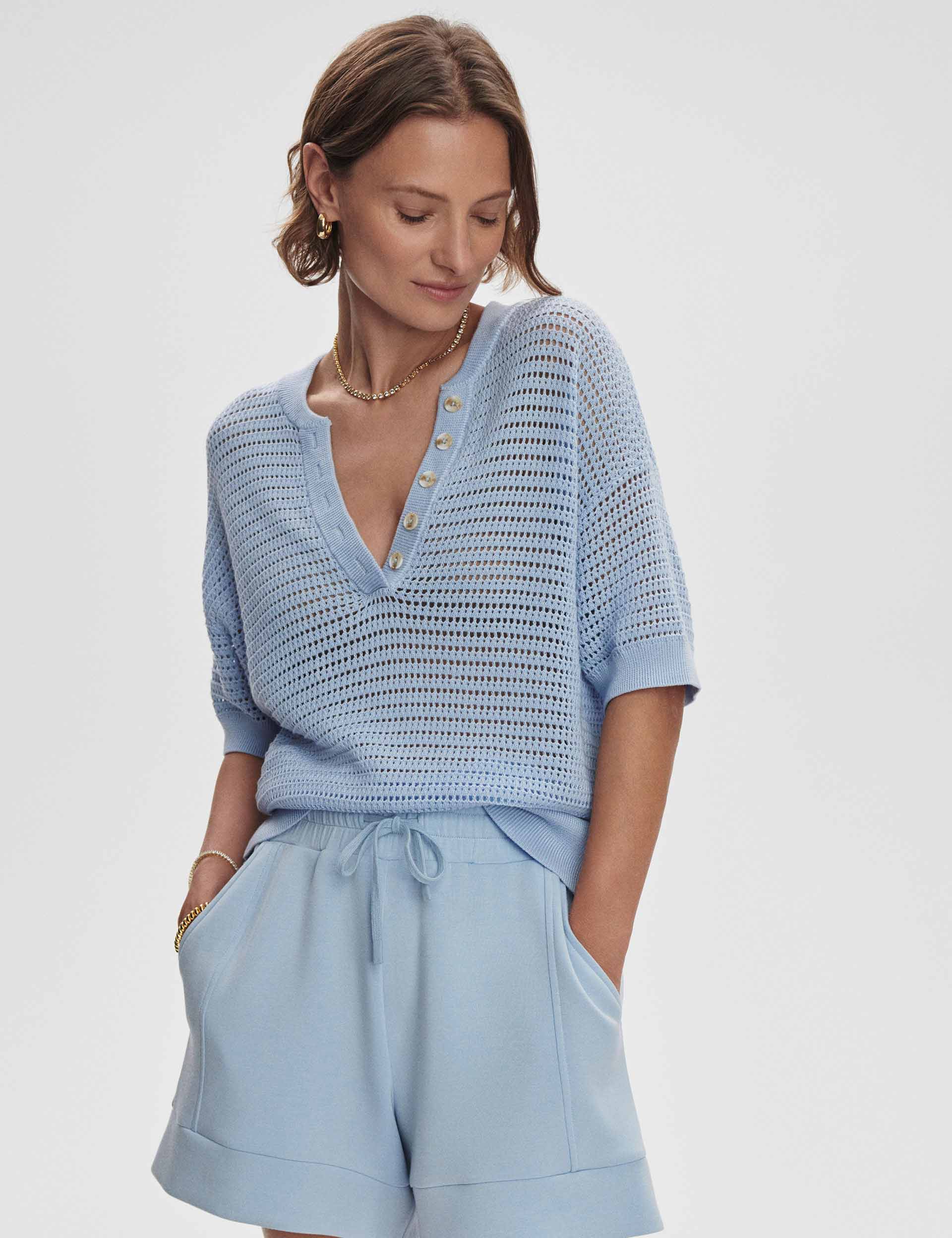 Callie Knit Top Women's Cashmere Sweater Blue | Soft & Cozy Winter Pullover for Casual Outfits & Office Wear