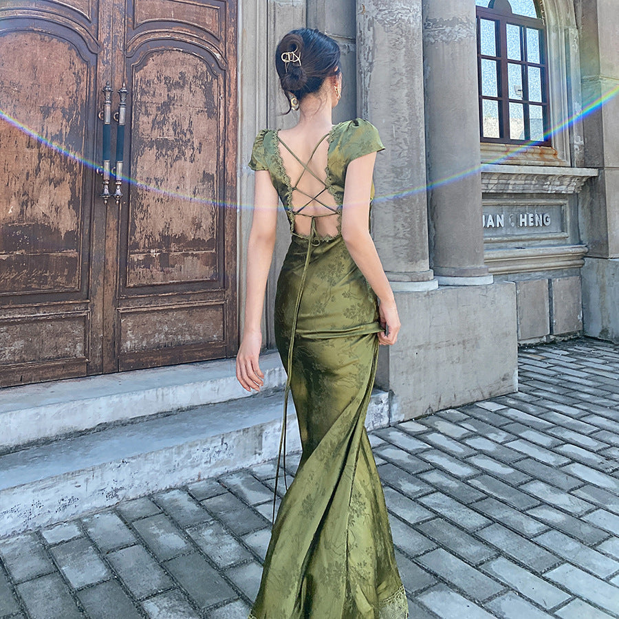 Elegant Green V-Neck Backless Satin Maxi Dress for Women - Summer Sexy Formal Evening Gown - Perfect for Cocktail Parties, Weddings & Date Nights