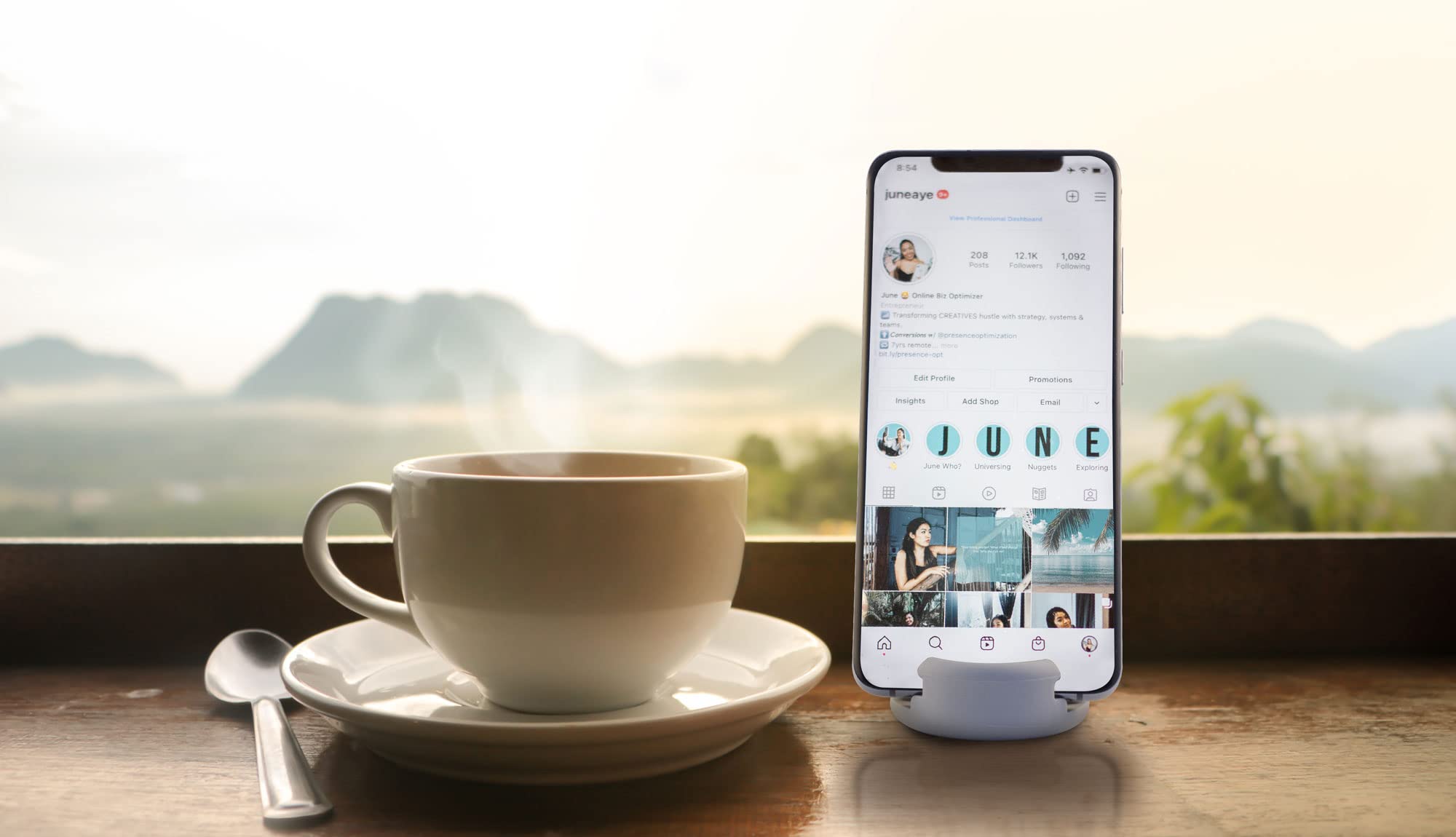 GoDonut Mini Portable Keychain Phone Stand Holder - Universal Compatible with iPhone & Most Smartphones (Black) - Perfect for Travel, Office, Nightstand & Hands-Free Viewing